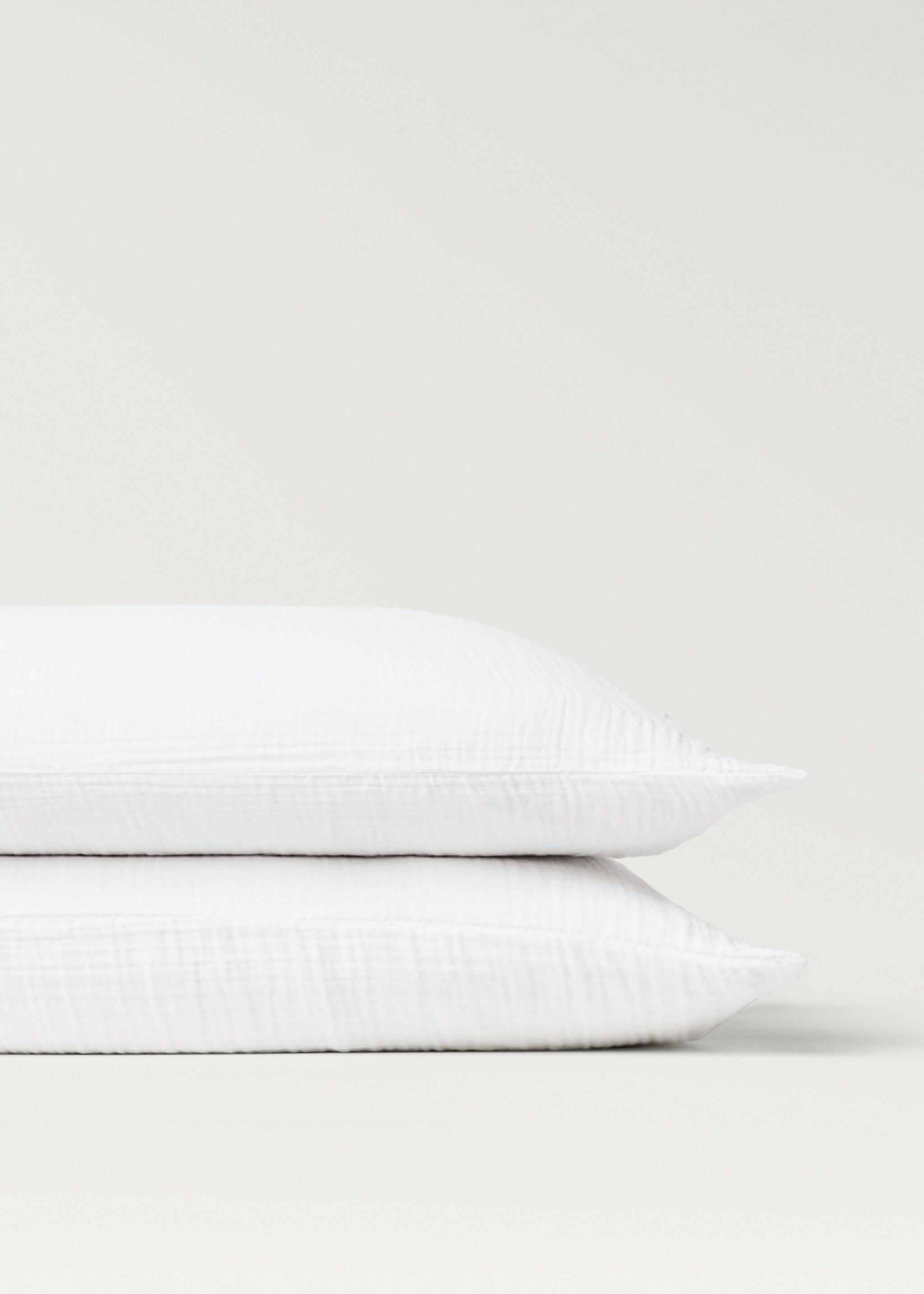 Two cotton gauze pillowcases 50x75 cm - Details of the article 1