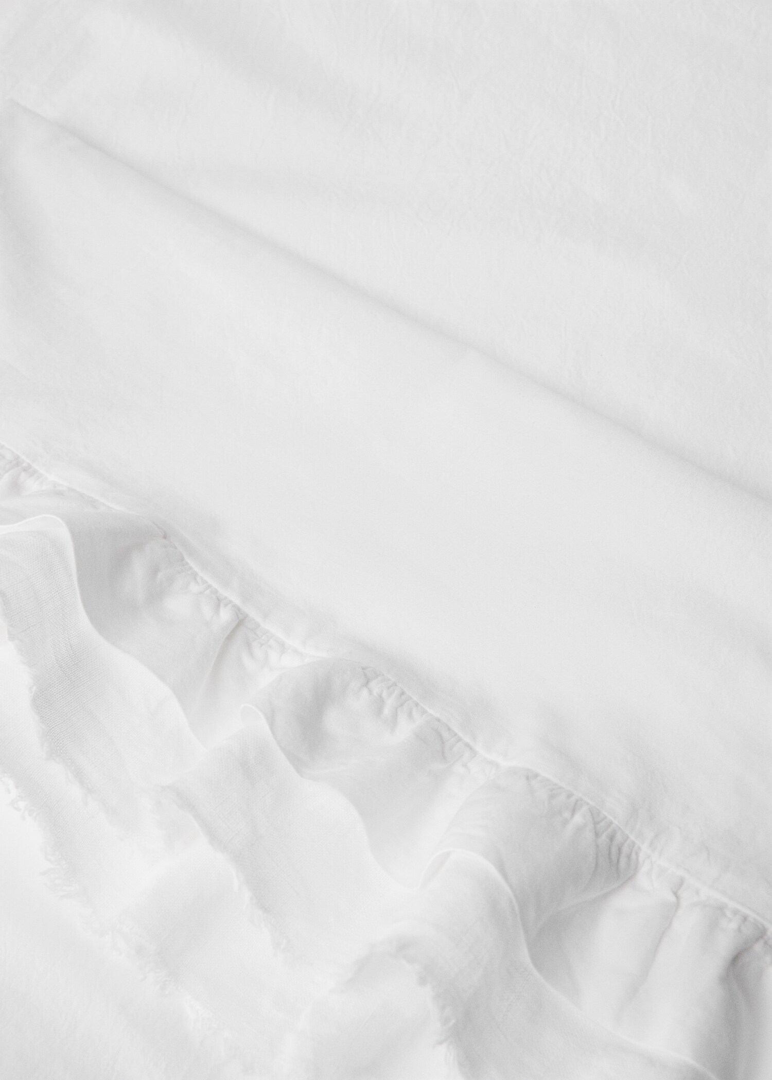 Washed cotton linen pillowcase with ruffles 45x110 cm - Details of the article 2