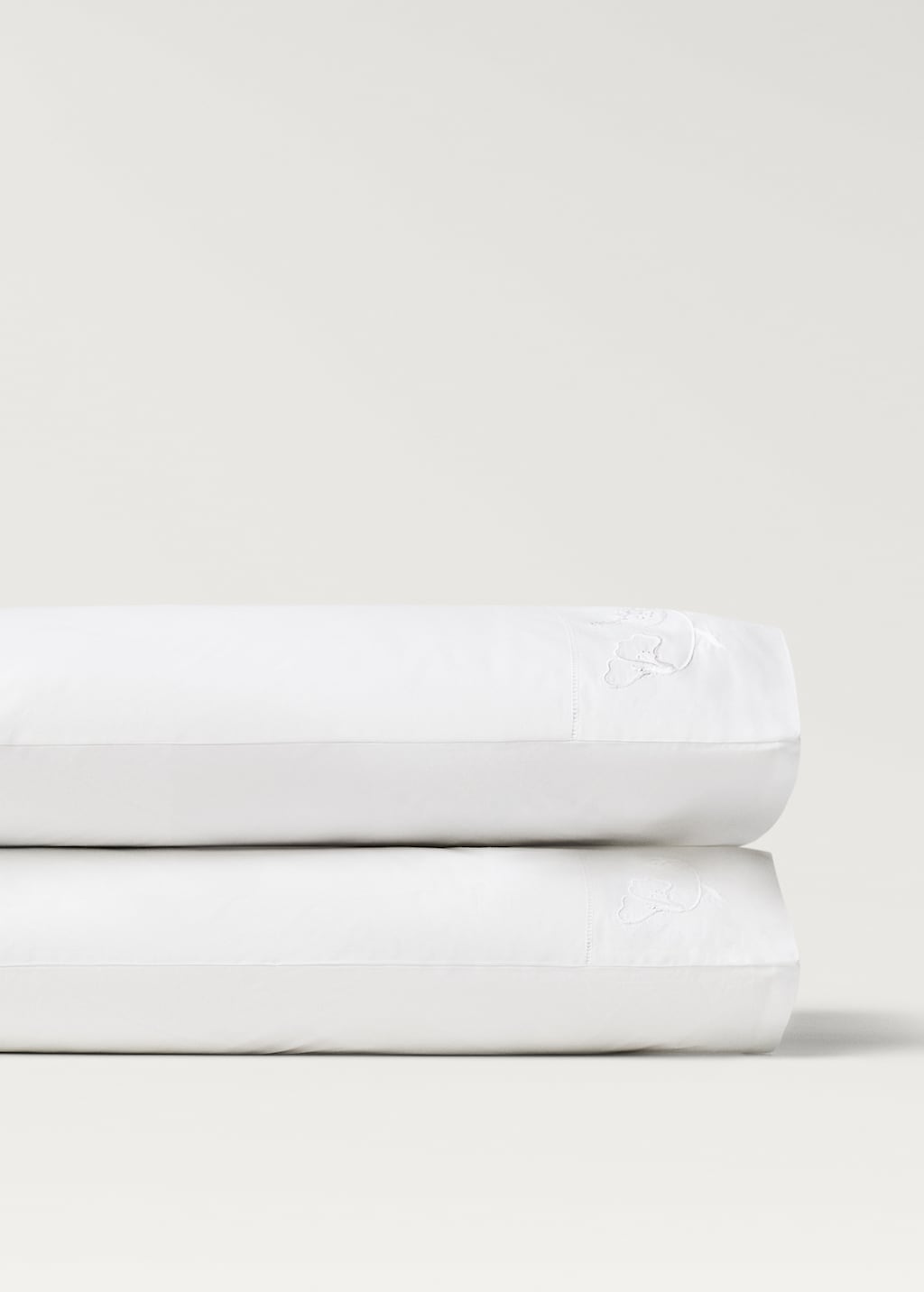 Two cotton hand-embroidered floral pillowcases 50x75 cm