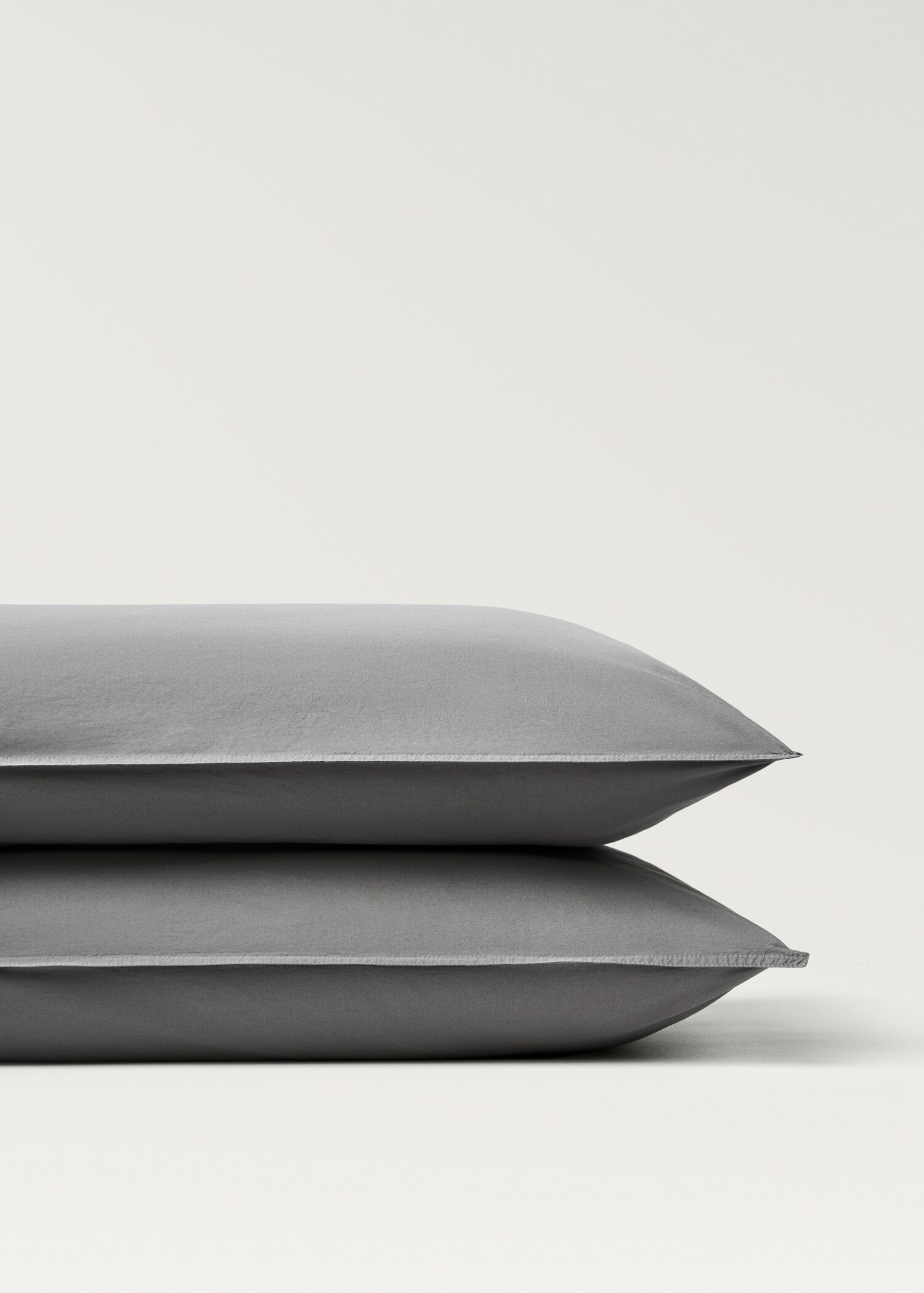 Two cotton poplin double-stitched pillowcases 50x75 cm - Details of the article 3
