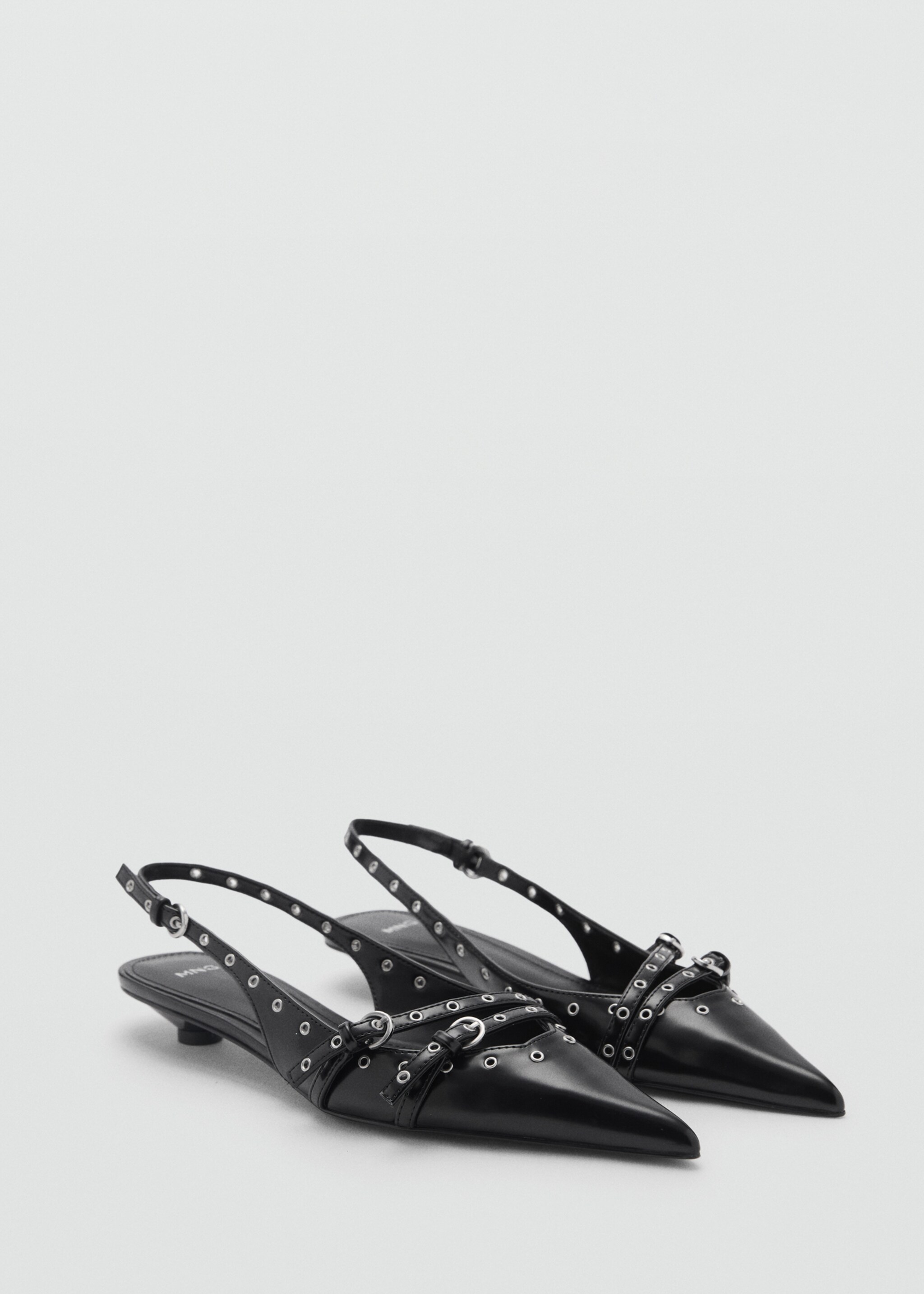 Die-cut kitten shoes - Medium plane