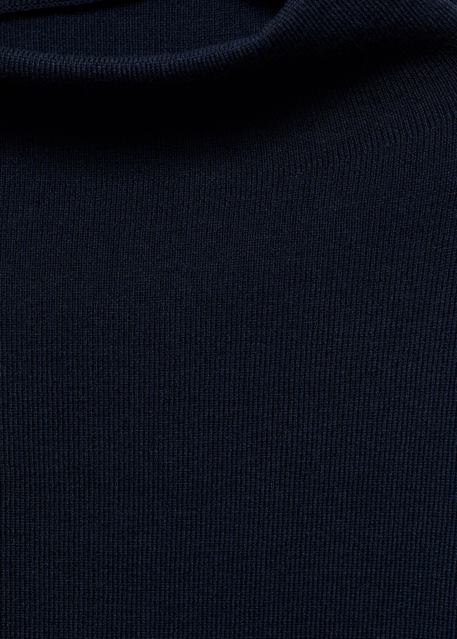 Knitted sweater with asymmetrical neck - Details of the article 8