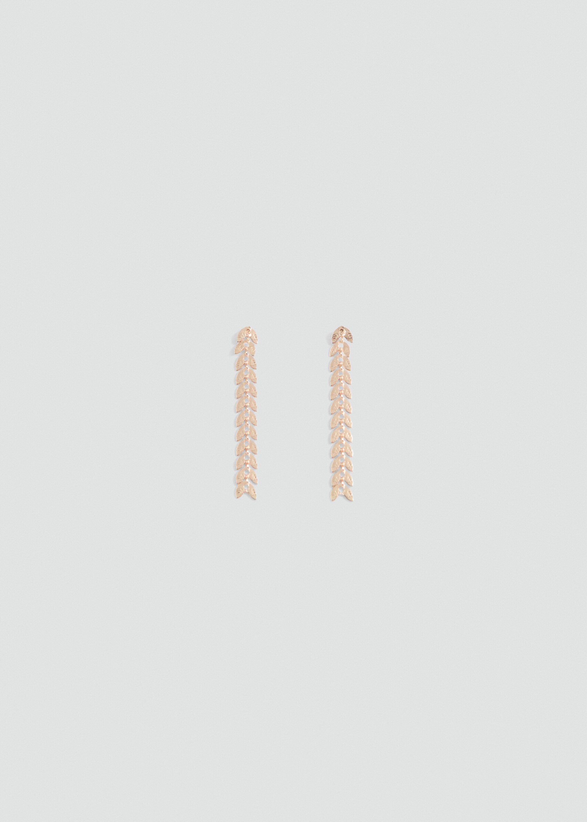 Long spike-shaped earrings - Article without model