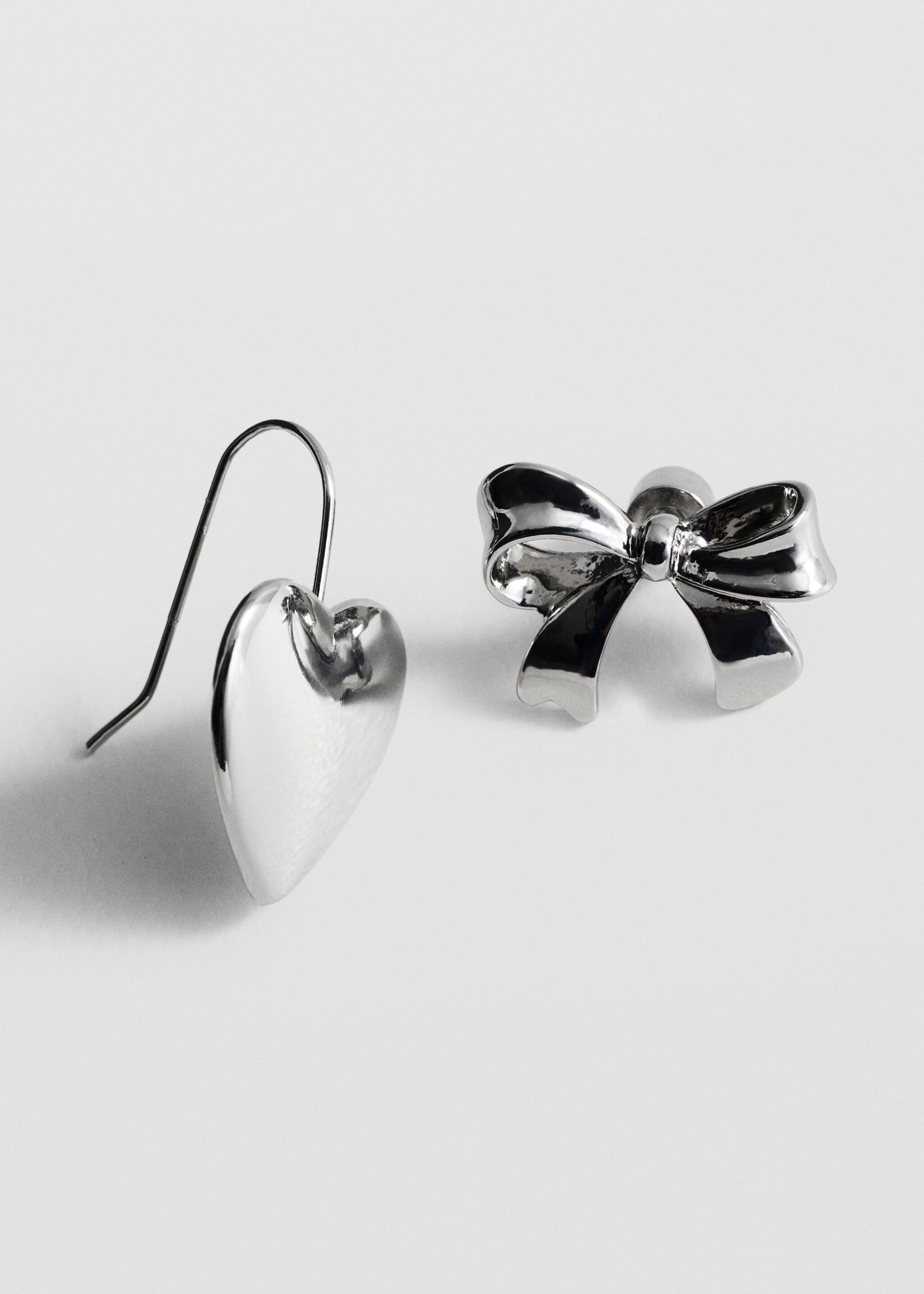 Set anting-anting campuran - Tampilan Sedang