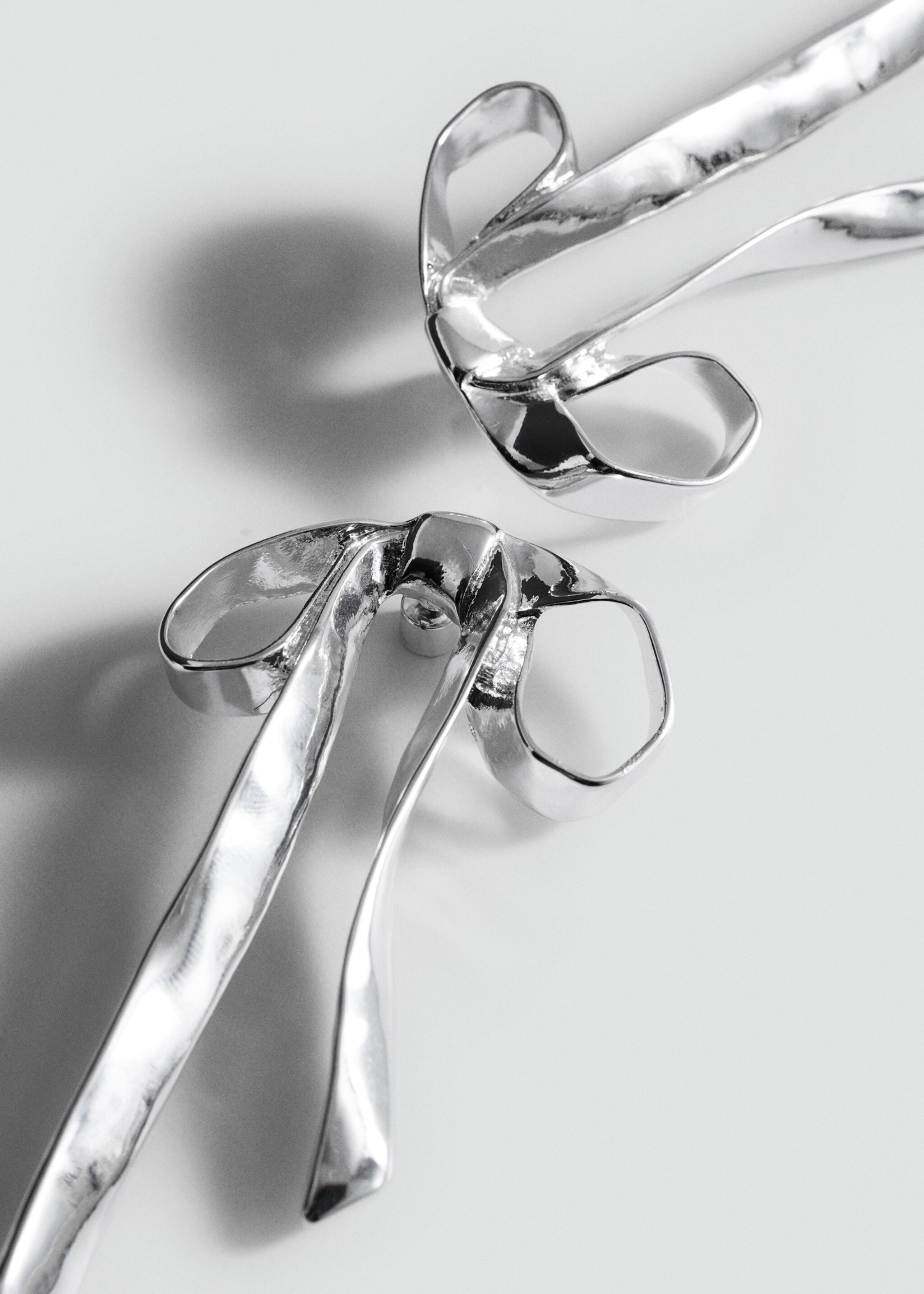 Boucles d'oreilles nœuds rigides - Plan moyen