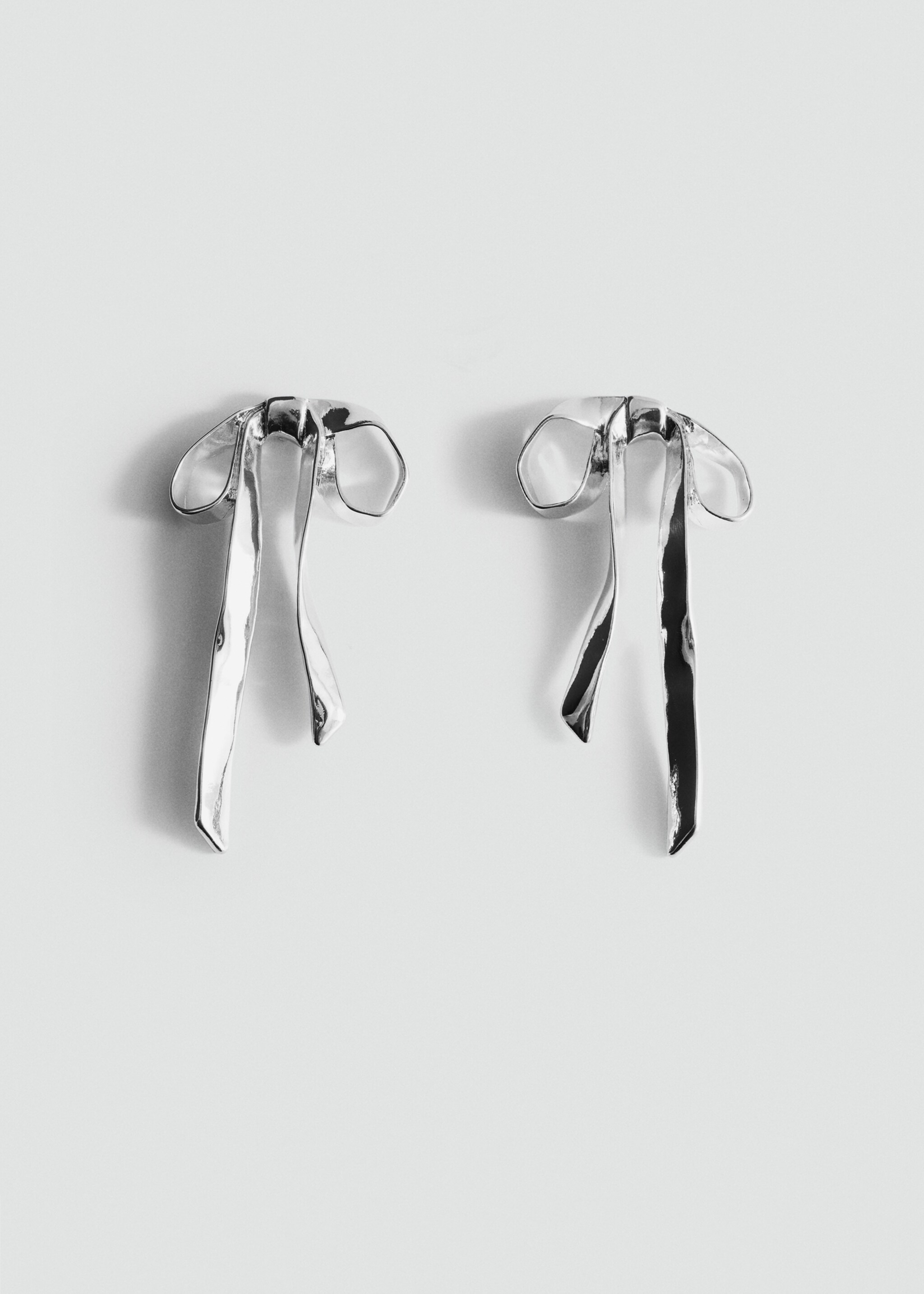 Boucles d'oreilles nœuds rigides - Article sans modèle