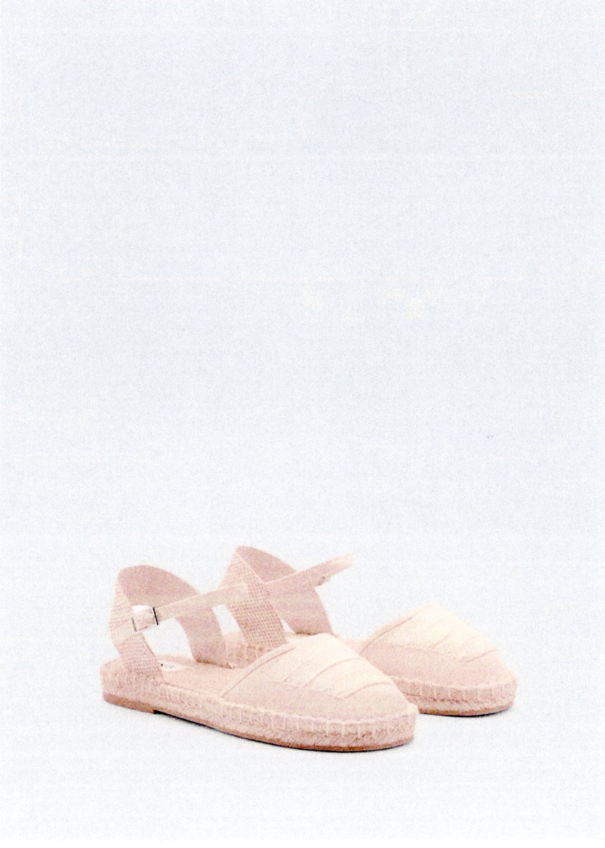 Espadrilles with buckle closure - Details of the article 5