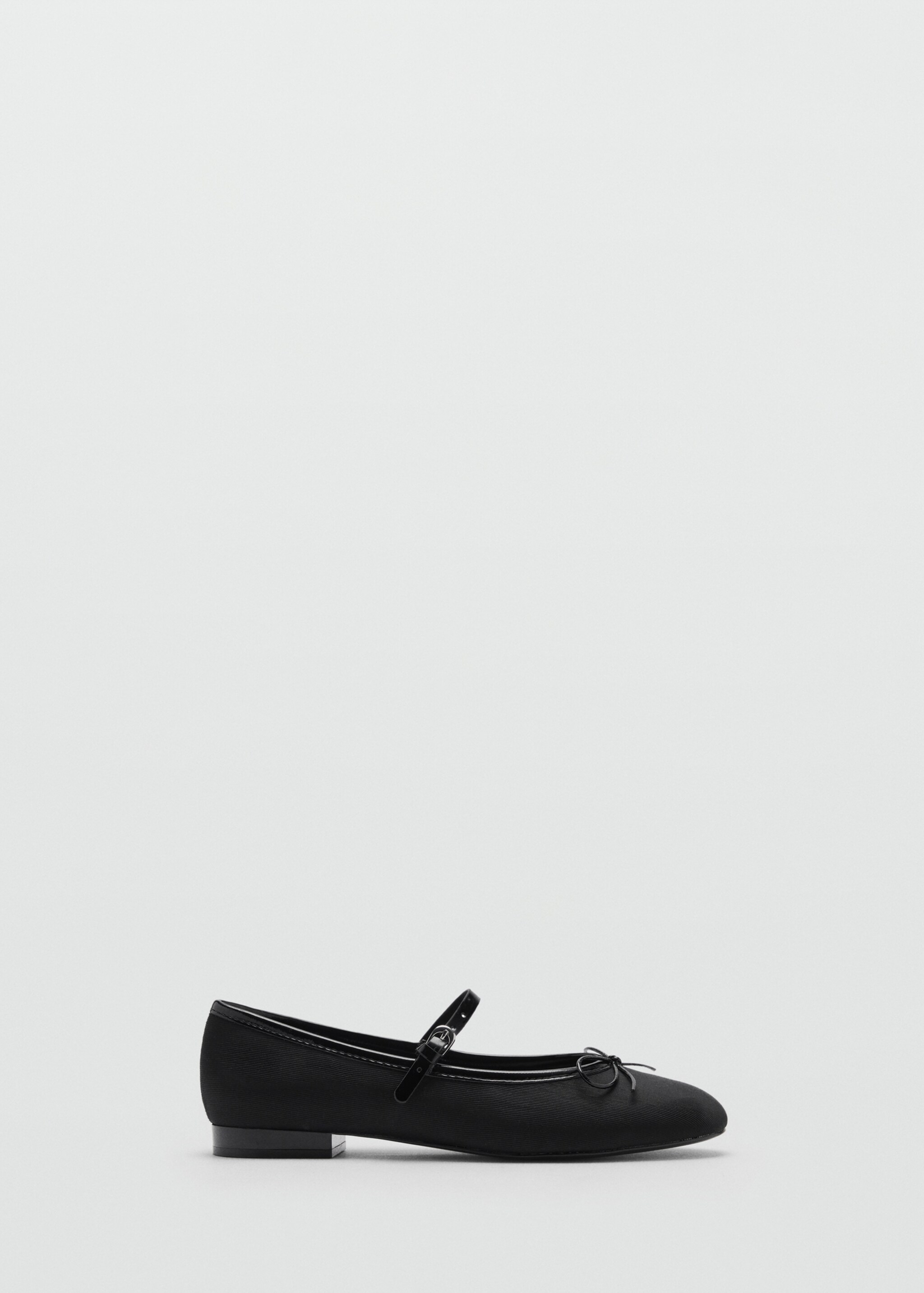Ballerinas with strip and bow detail - Article without model