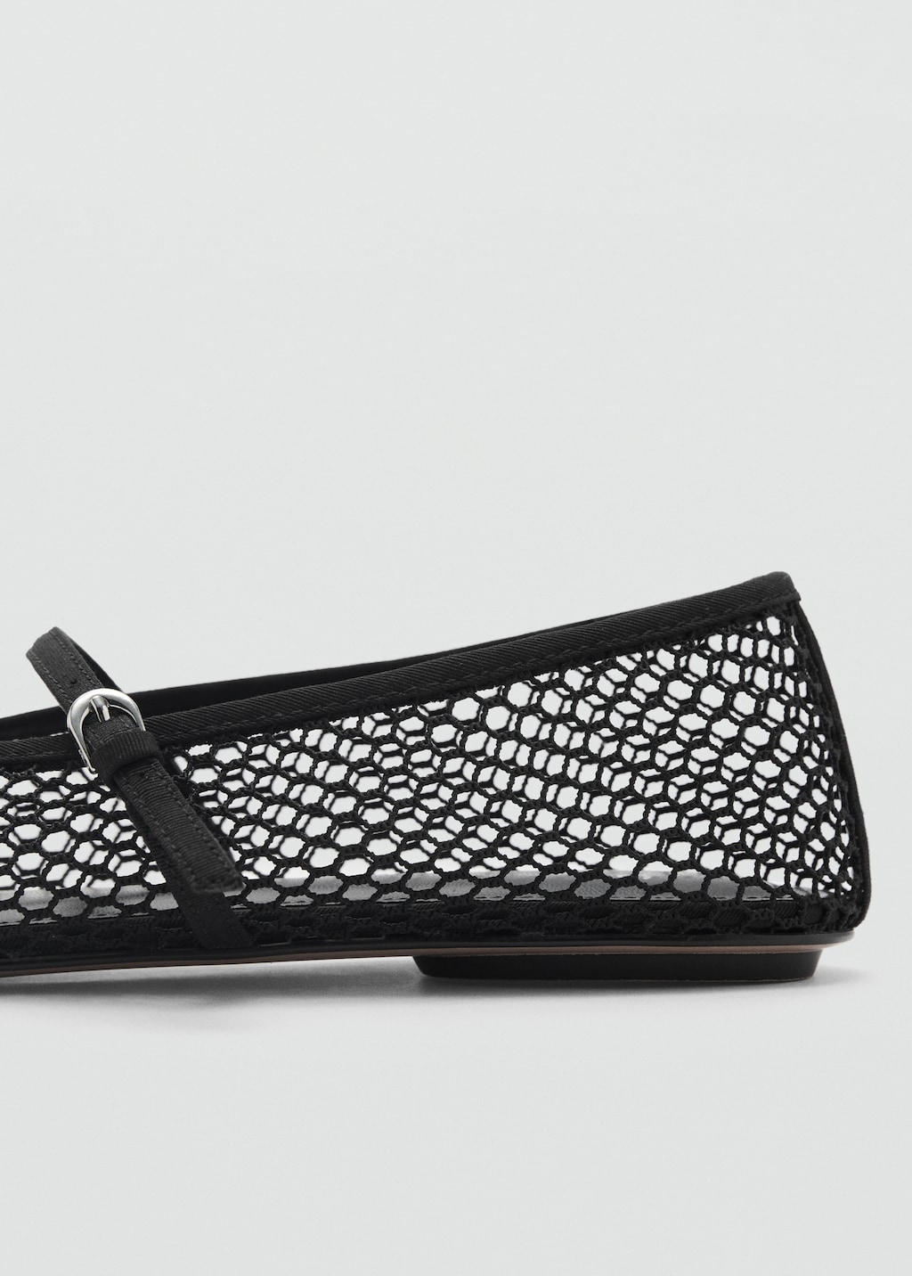 Mesh ballet flats with buckle strap - image 3