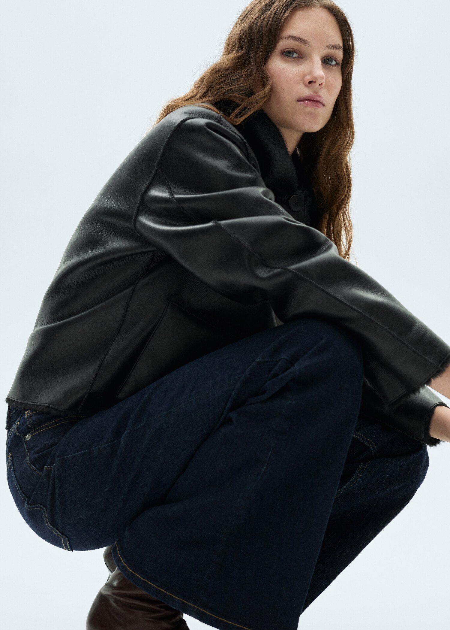Violeta mid-rise rinse-washed flared jeans - Details of the article 6