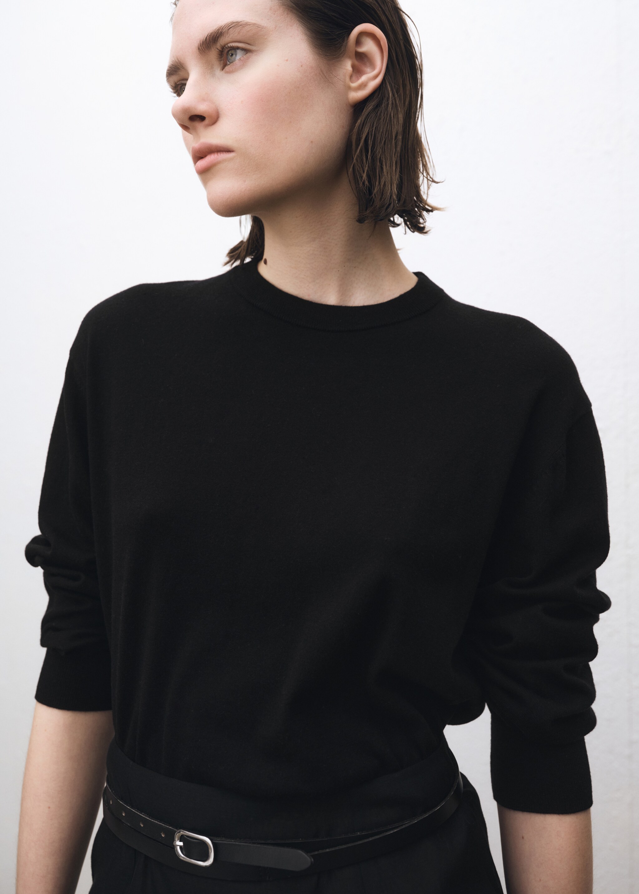 Wool-blend round-neck sweater - Medium plane