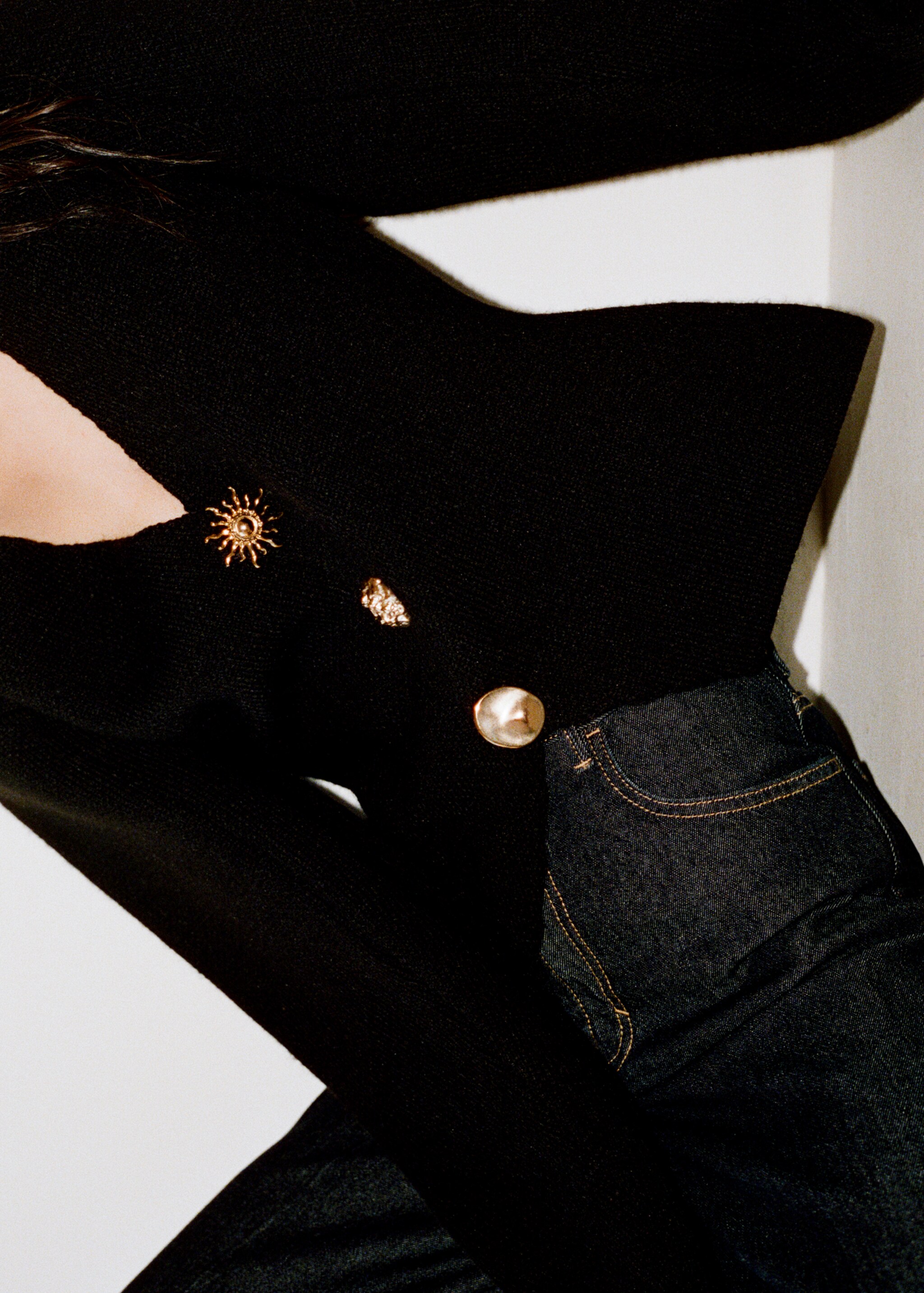 Veste en maille boutons bijoux - Détail de l'article 6