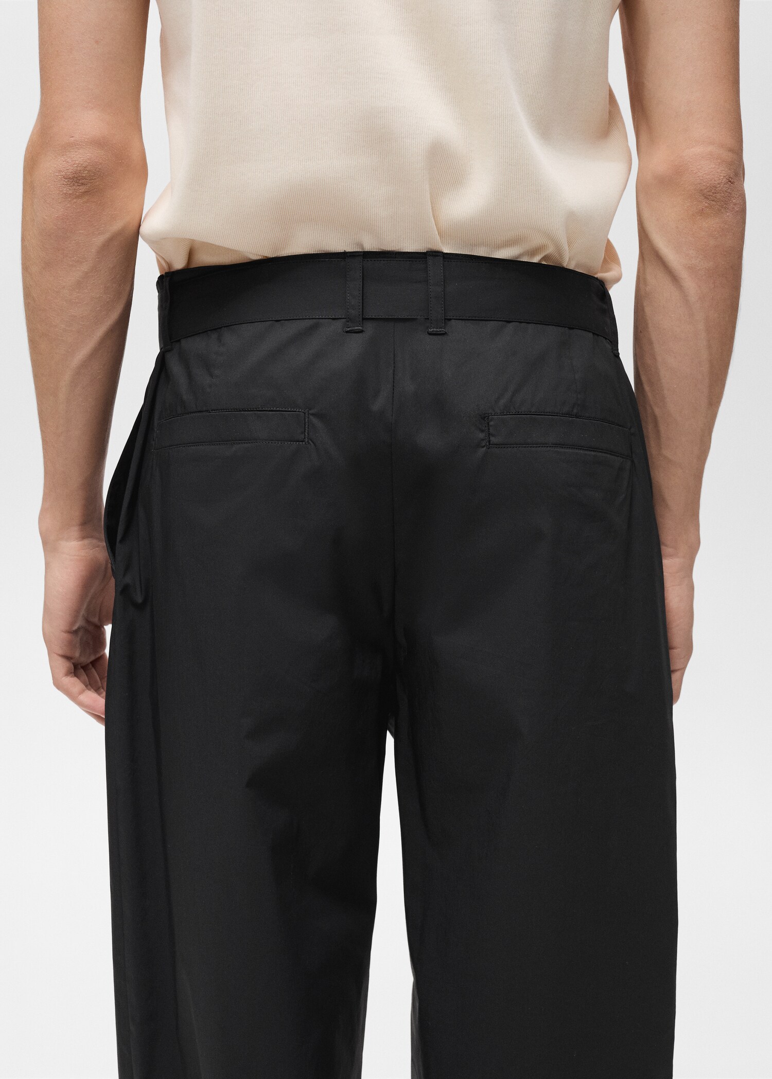 Relaxed-fit technical trousers - Details of the article 6