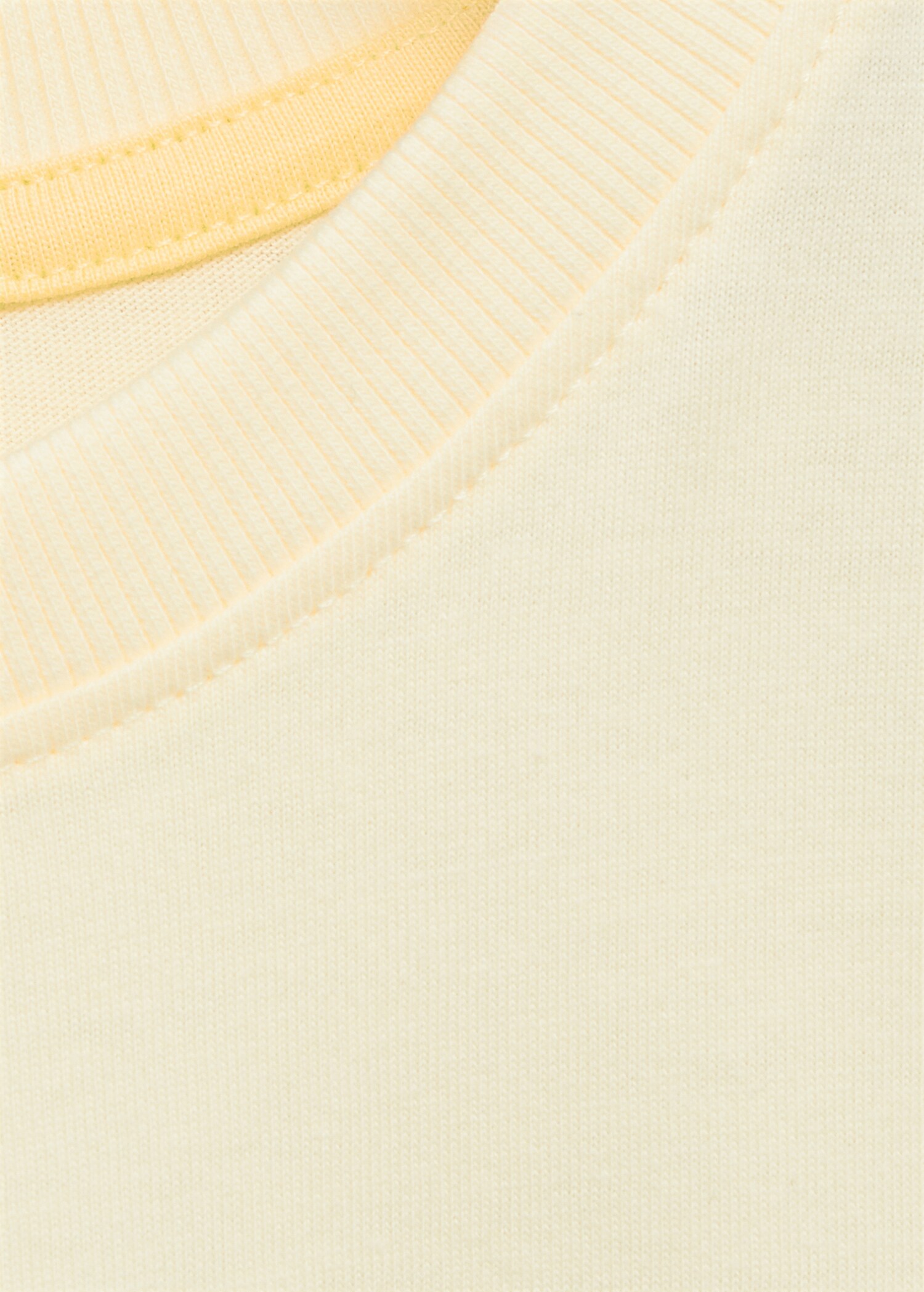 Cotton t-shirt with printed drawing - Details of the article 0