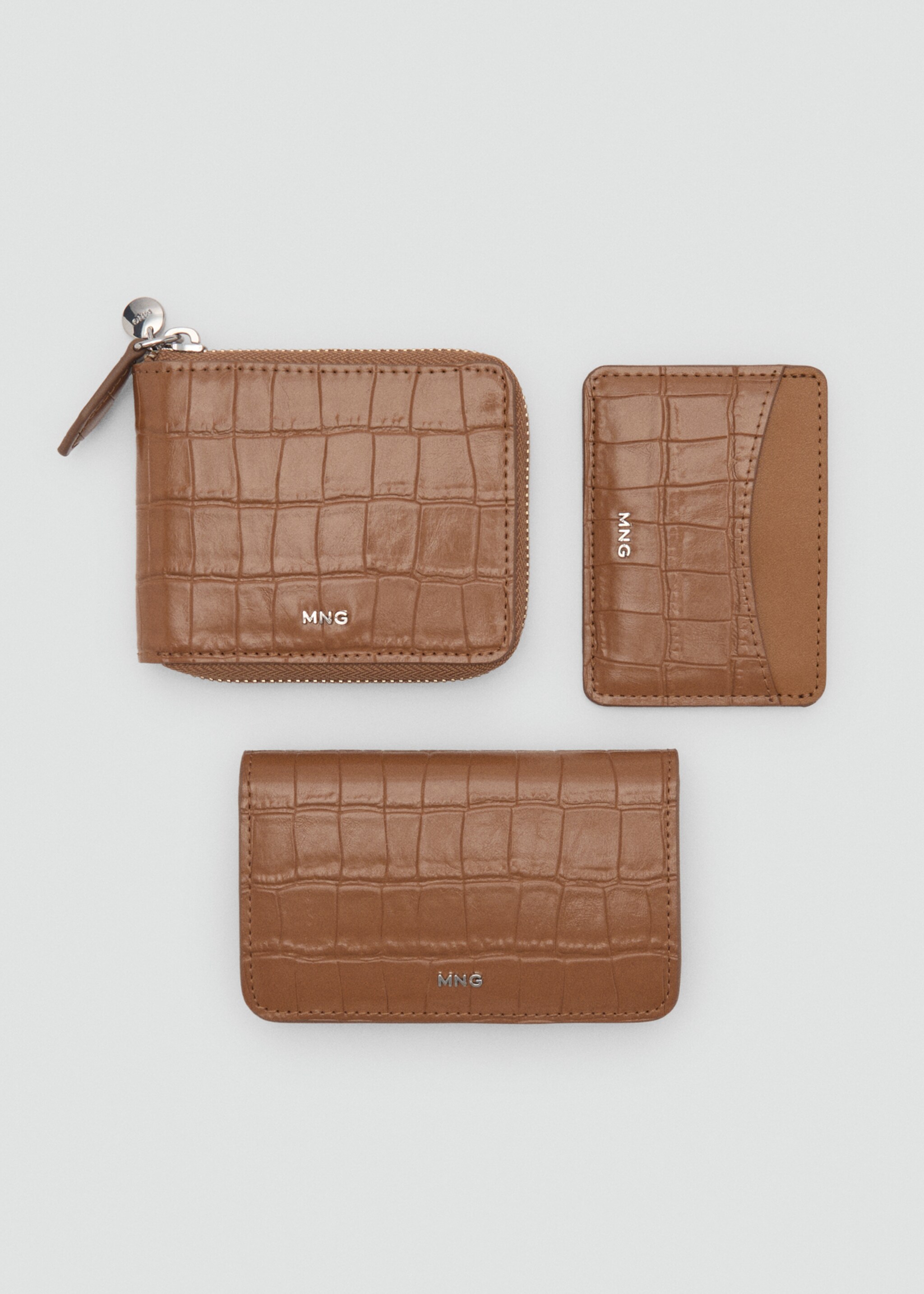 Croco leather-effect wallet with flap - Details of the article 2