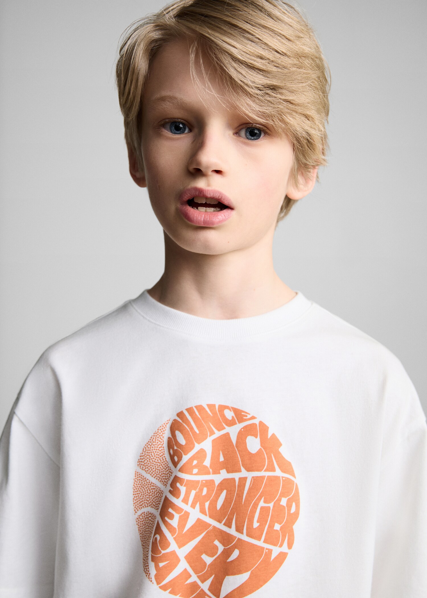 Short-sleeved printed t-shirt - Details of the article 1