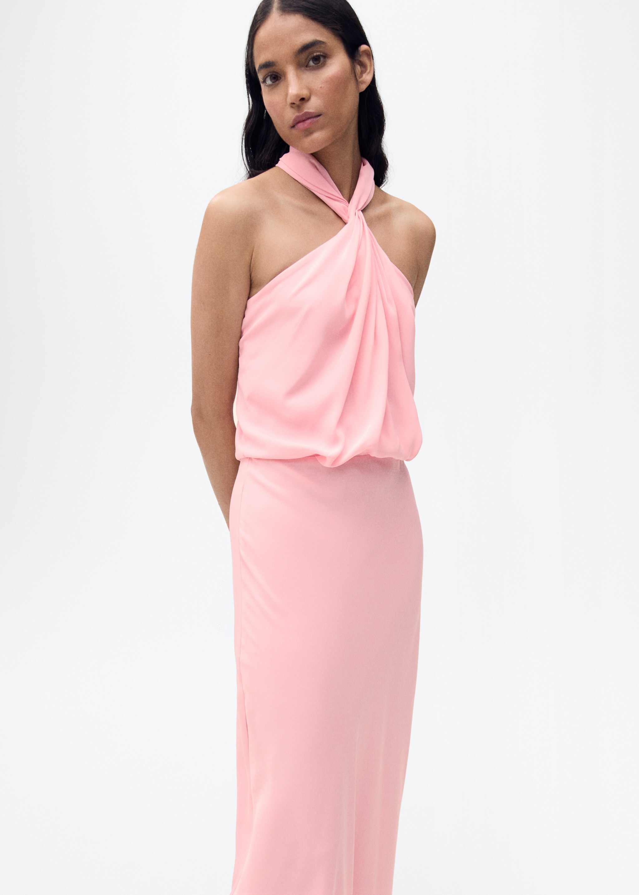 Halter dress with back opening - Medium plane