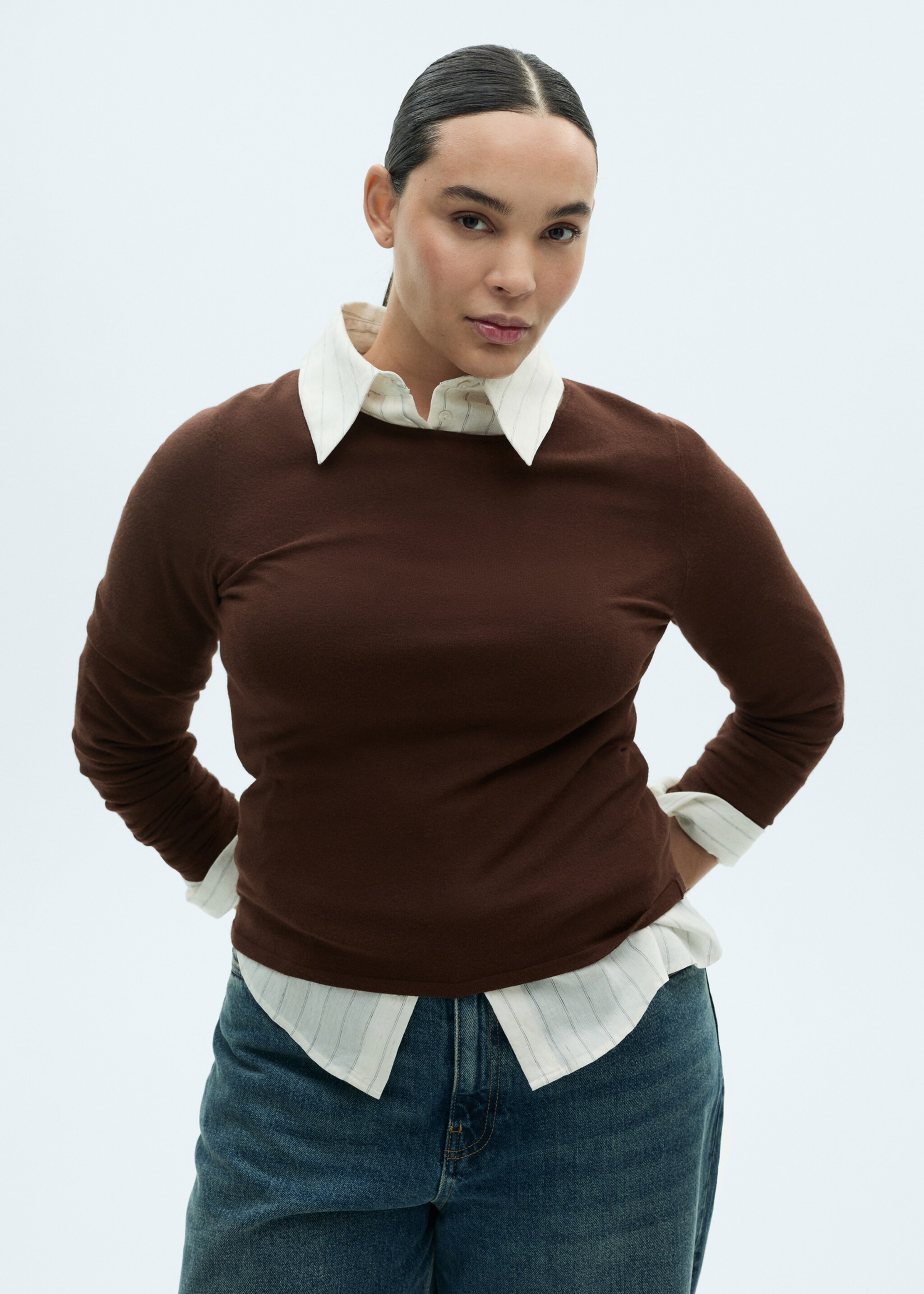 Figurbetonter Feinstrickpullover - Detail des Artikels 5