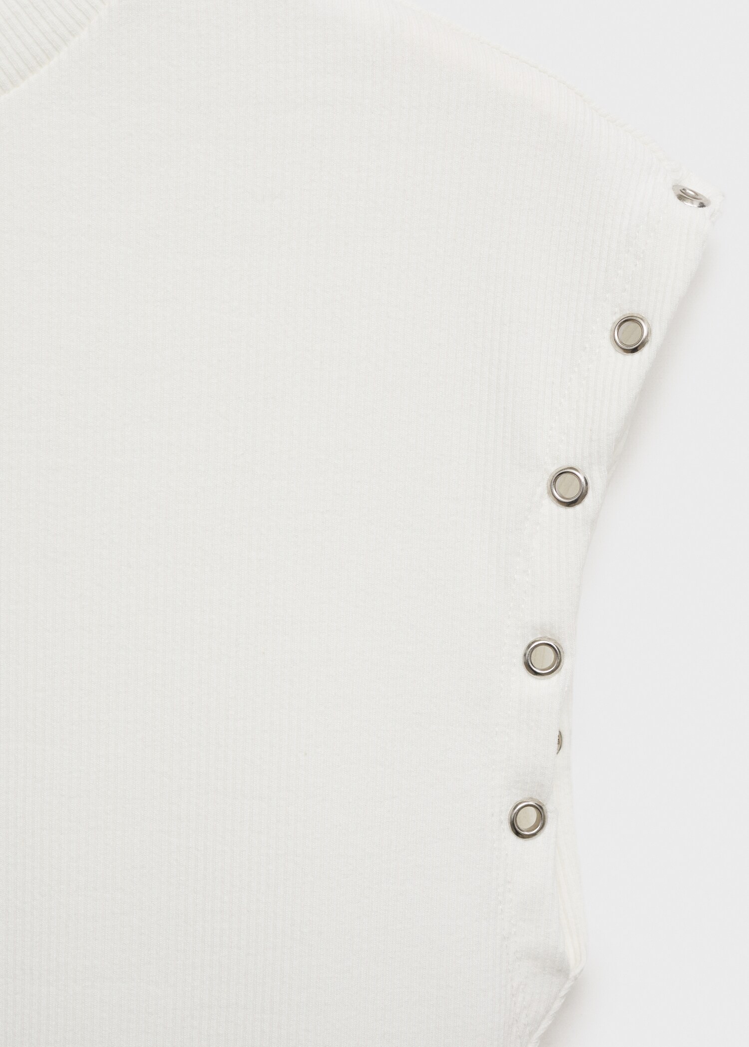 Ribbed t-shirt with die-cut trim - Details of the article 0