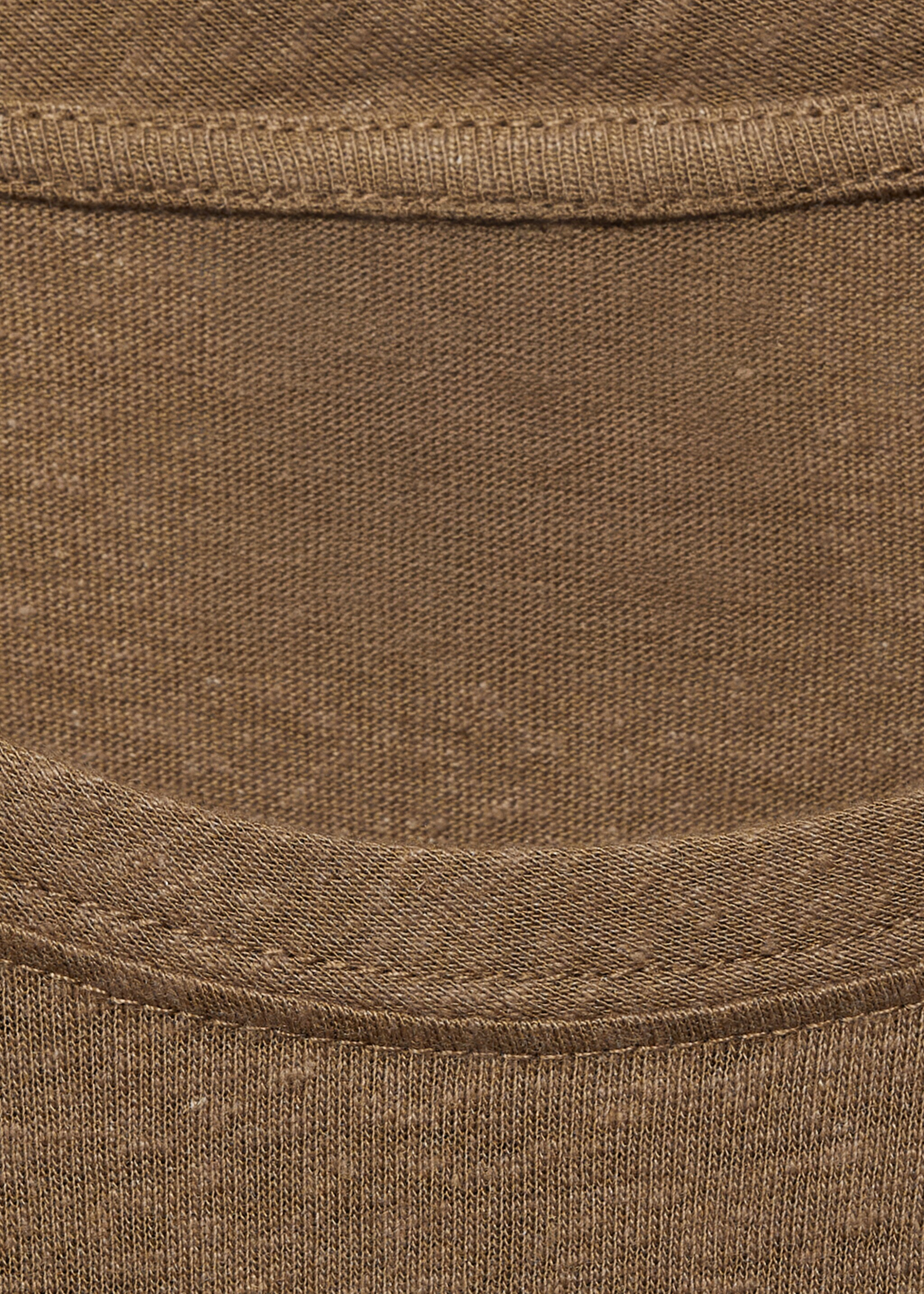 Linen slim-fit t-shirt - Details of the article 8