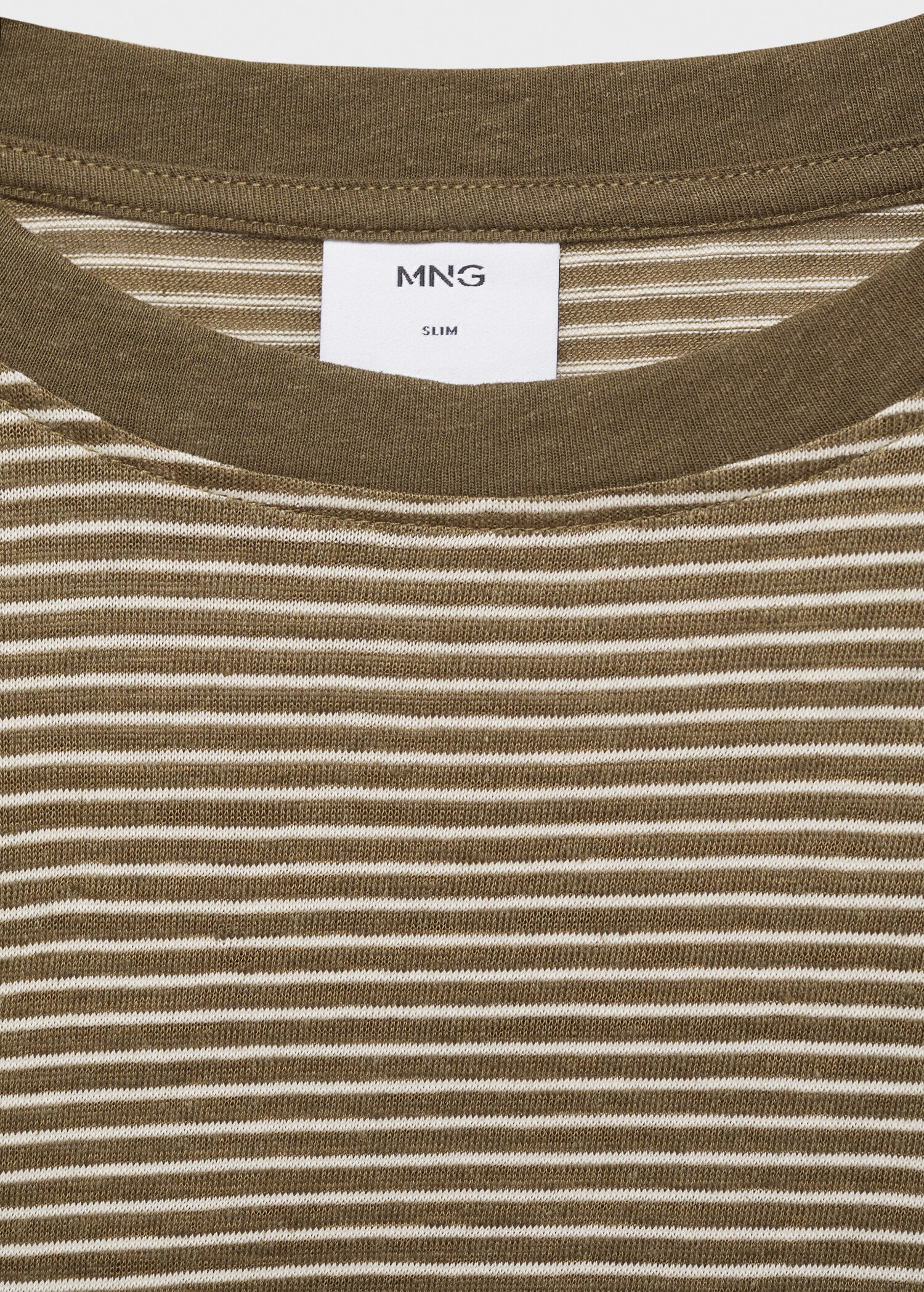 Striped slim-fit linen t-shirt - Details of the article 8