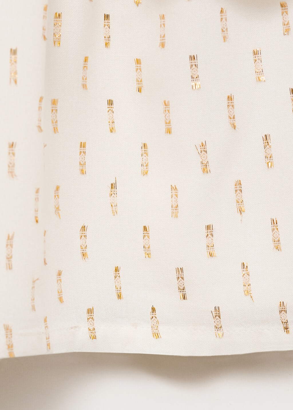 Ruffles embroidered top