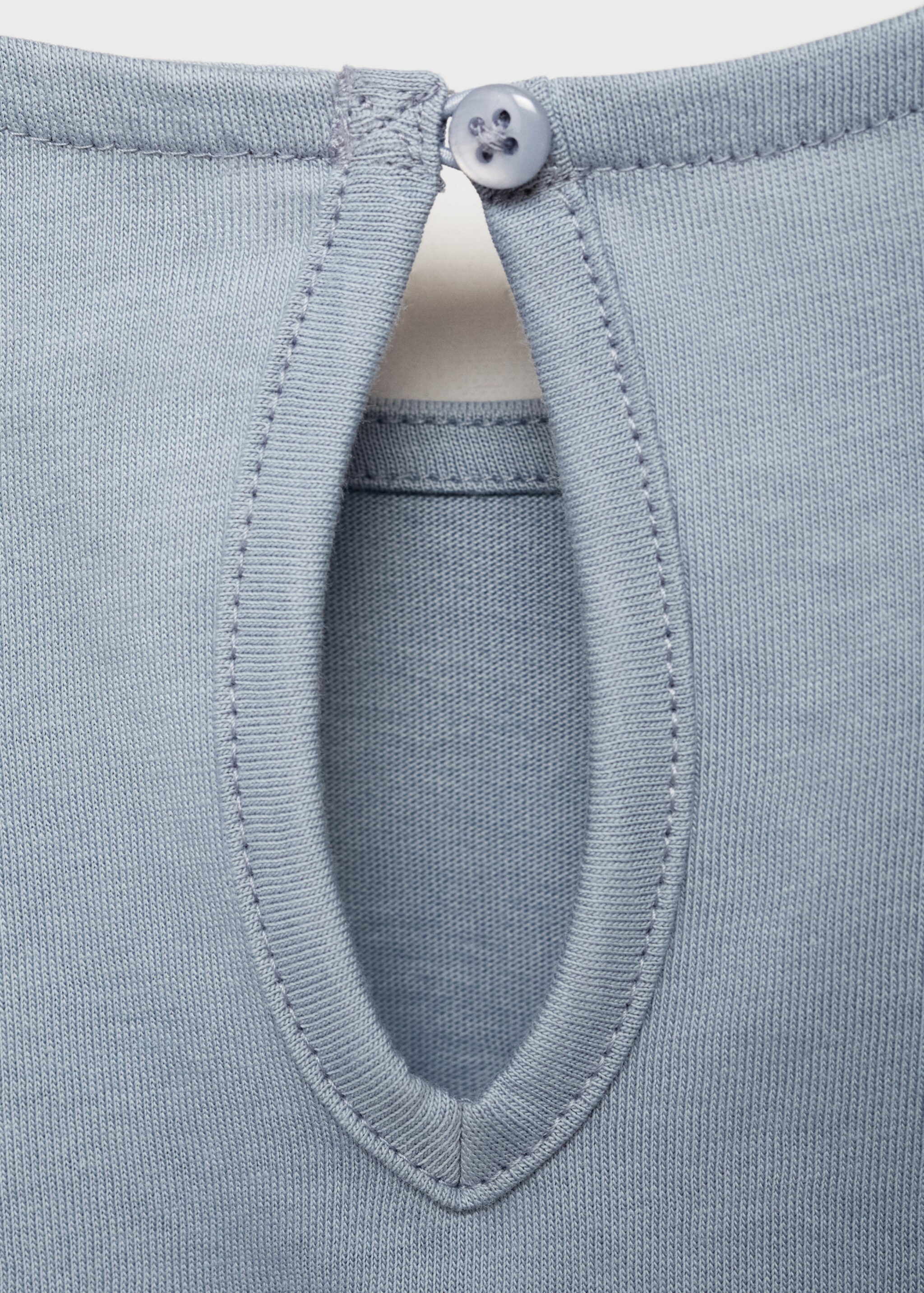 T-Shirt mit bestickten Volants - Detail des Artikels 0