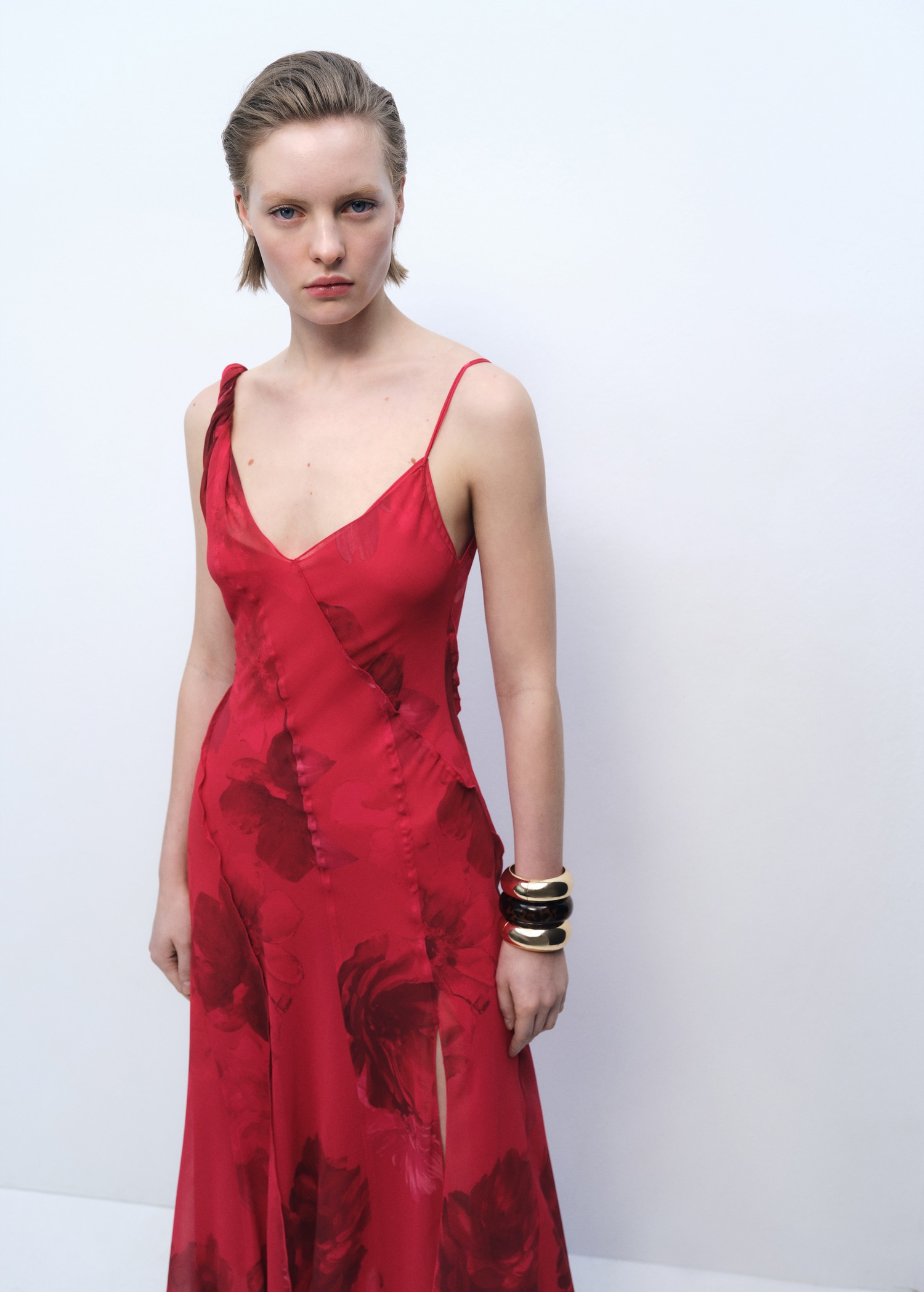 Asymétrique Rouge Mango Area Sur Robe Froncée à Col Asymétrique