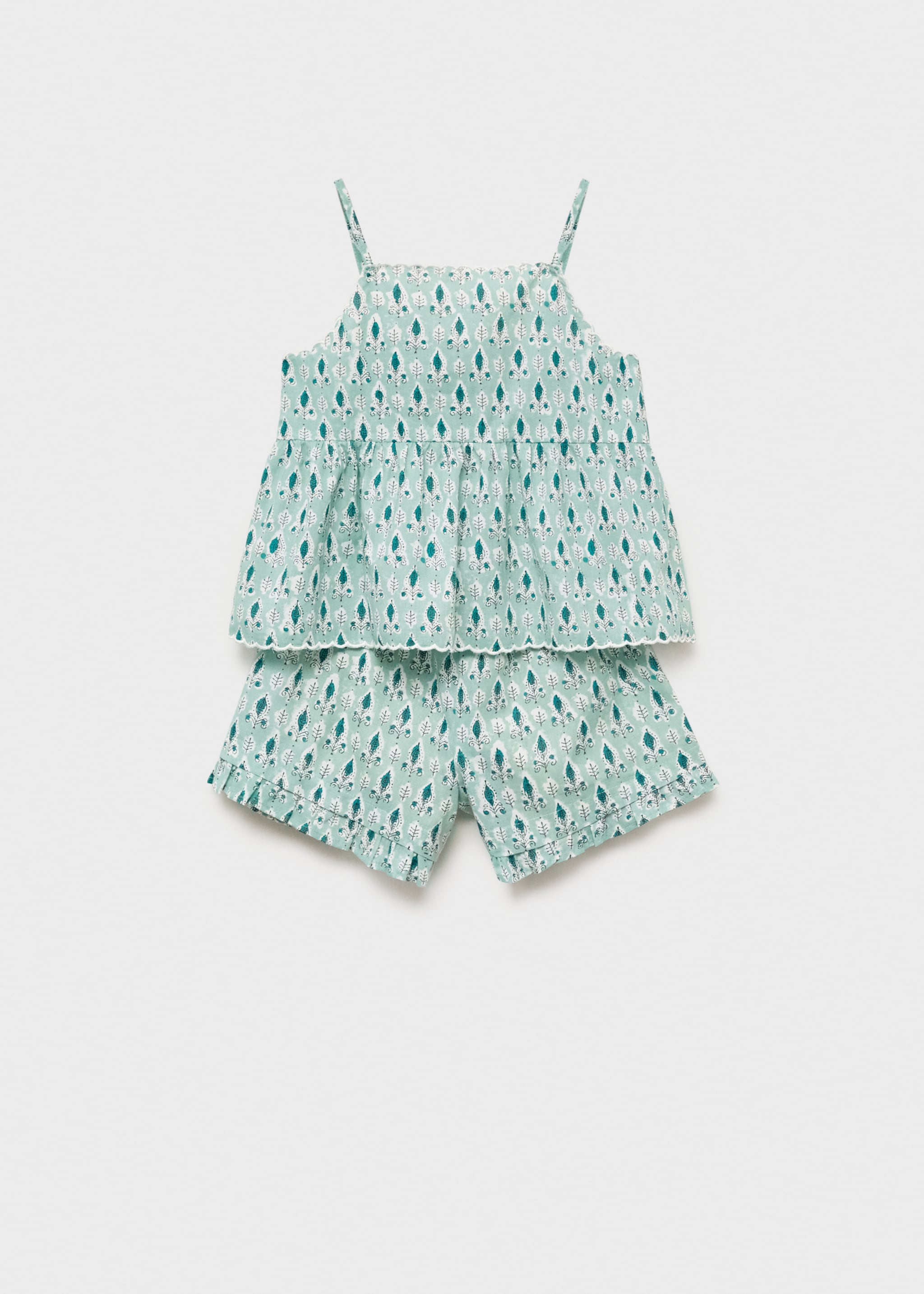 Pajama shorts with ruffles - Article without model