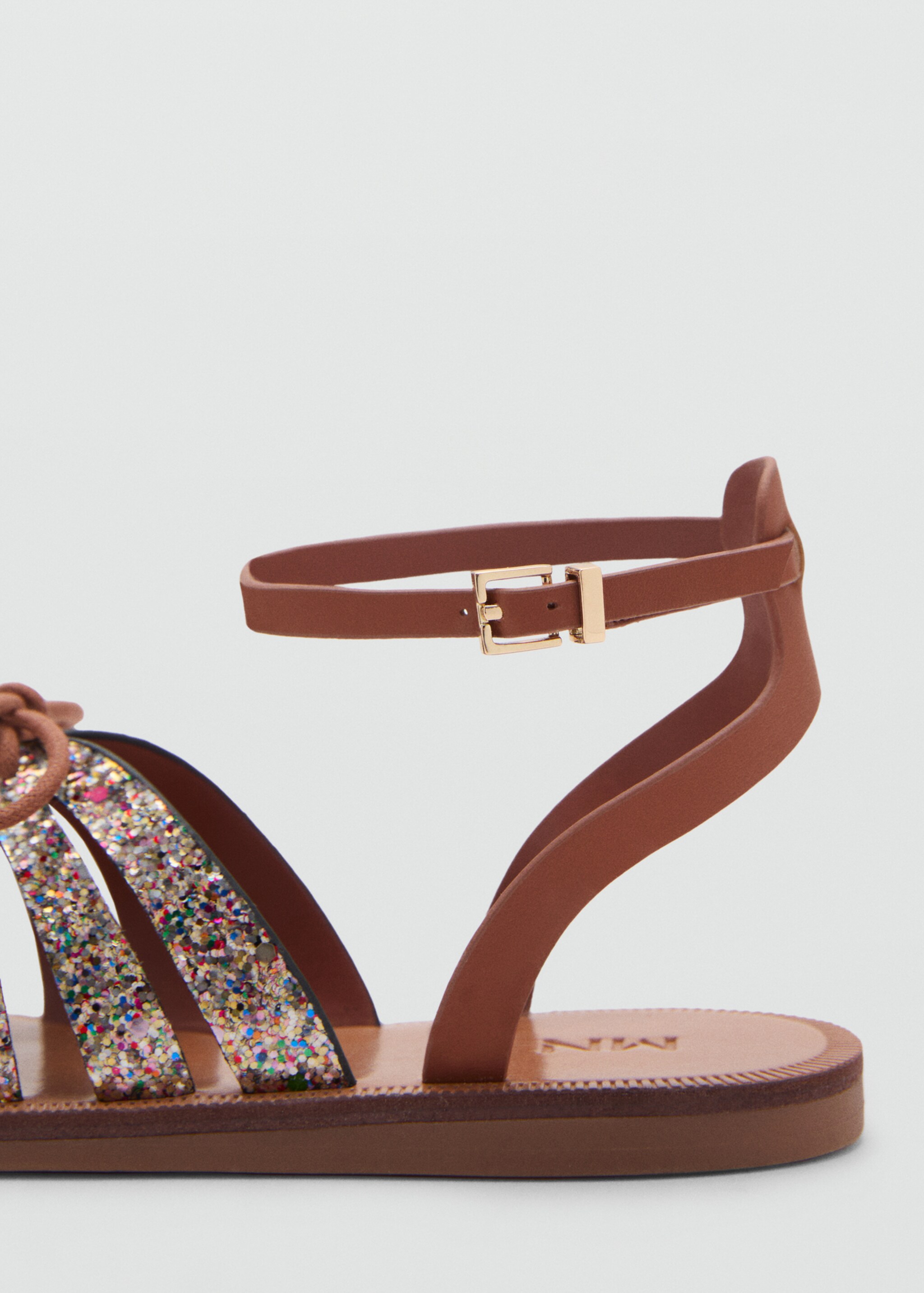 Strap cord sandals - Details of the article 1