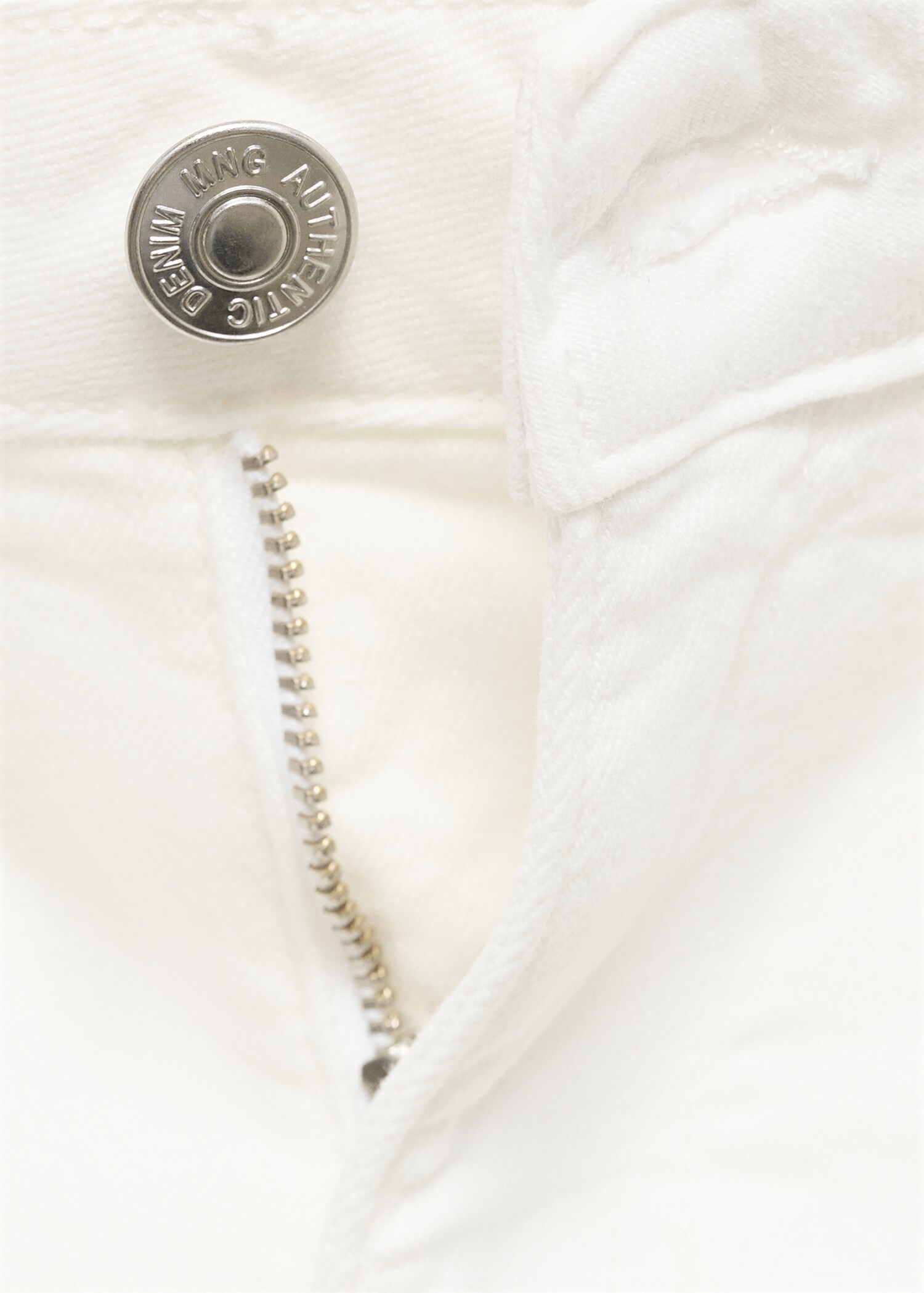 Shorts tachuelas low waist - Detalle del artículo 0