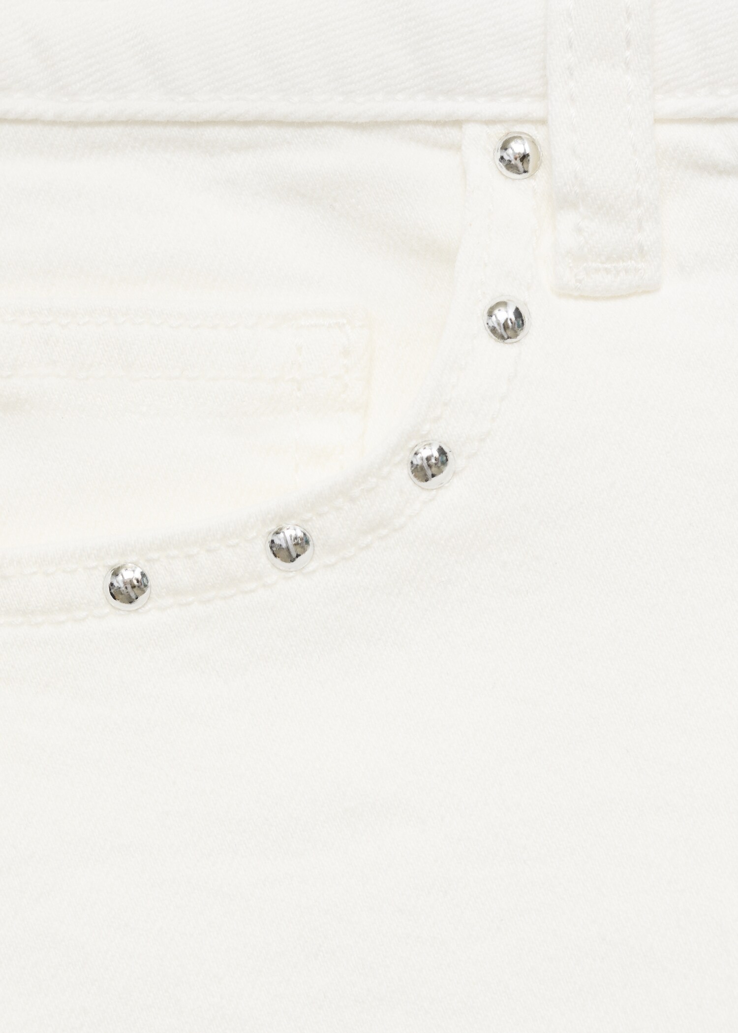 Shorts tachuelas low waist - Detalle del artículo 8
