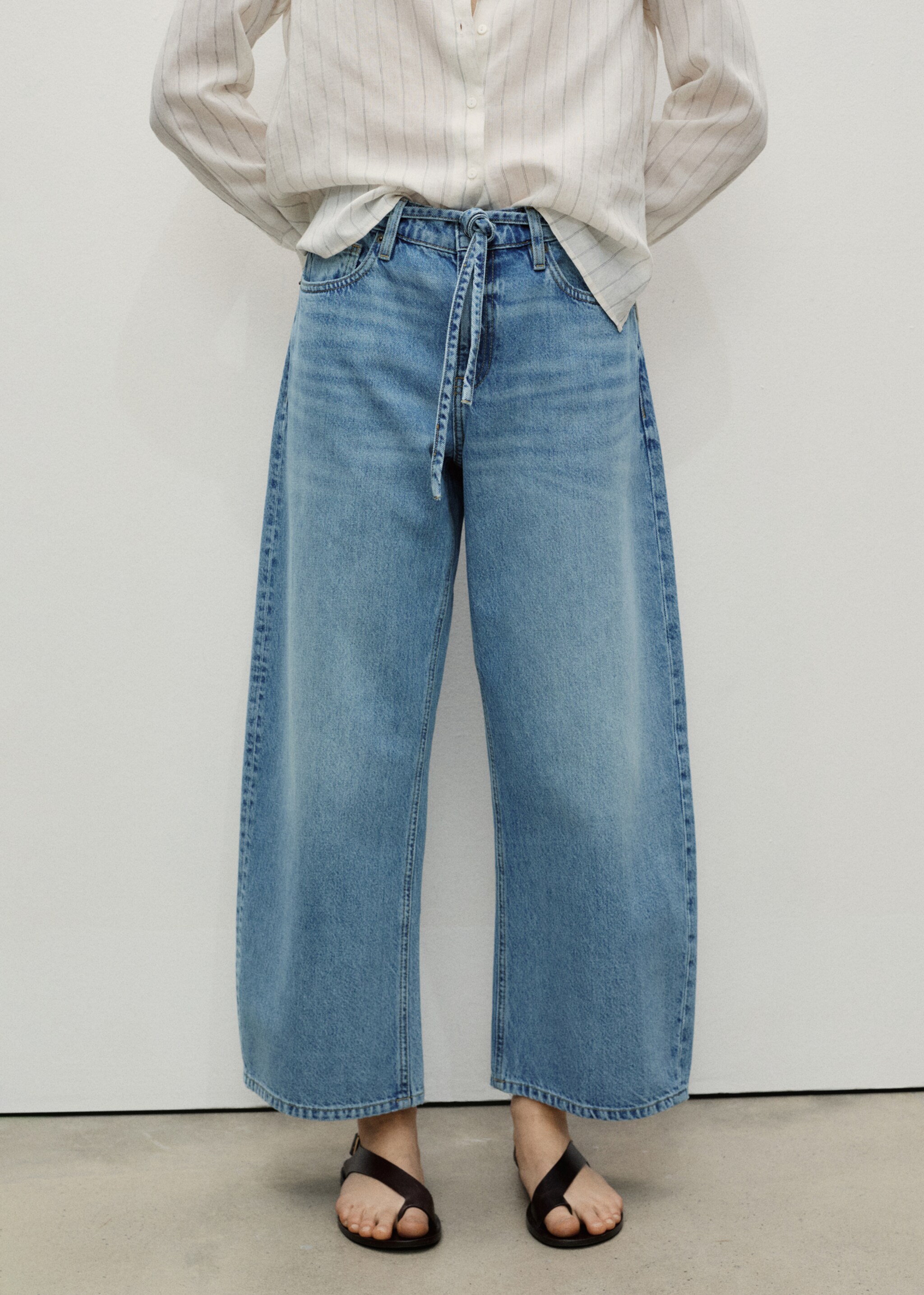 Ballonjeans met ceintuur - Middenvlak
