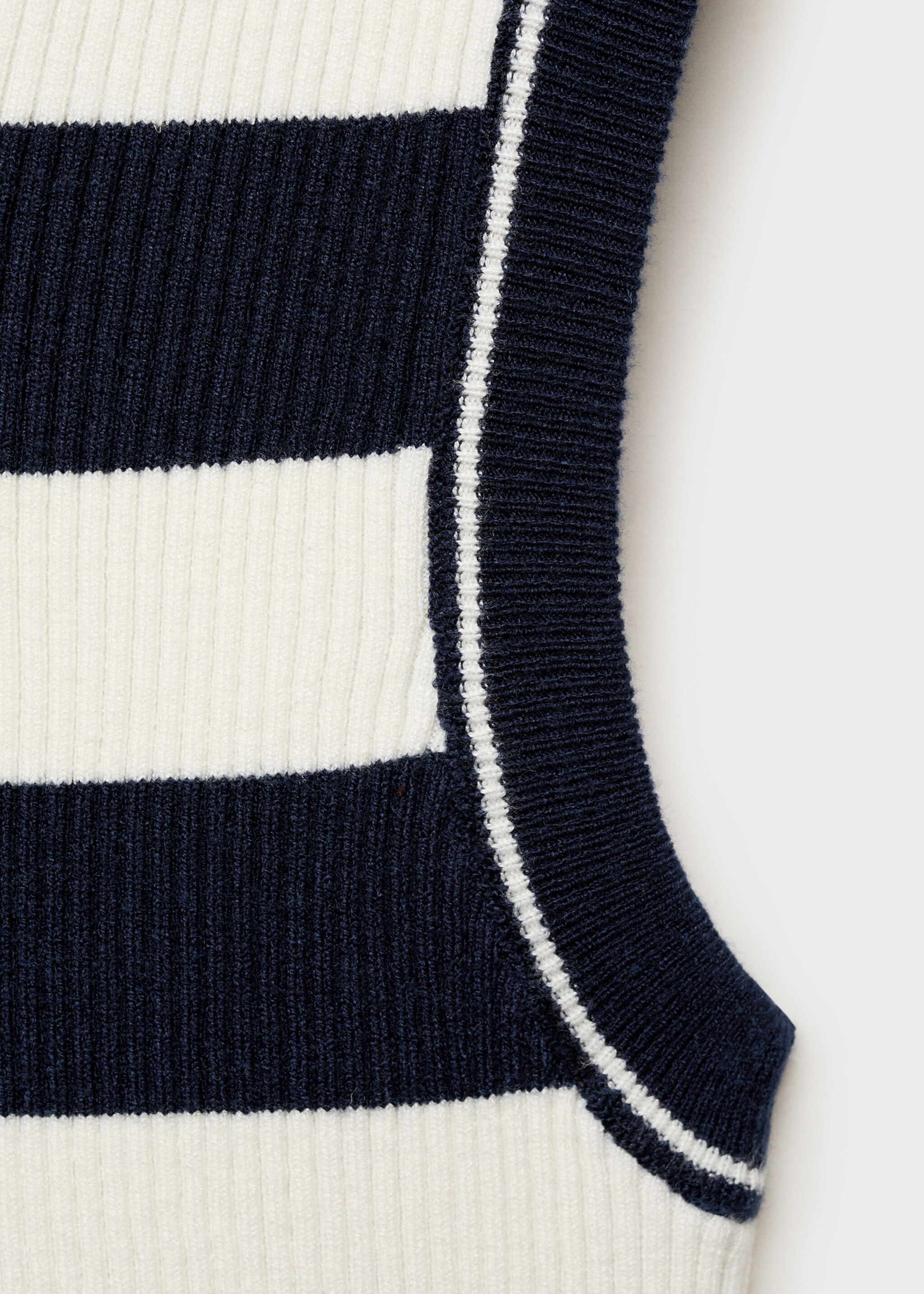 Striped knit top - Details of the article 8