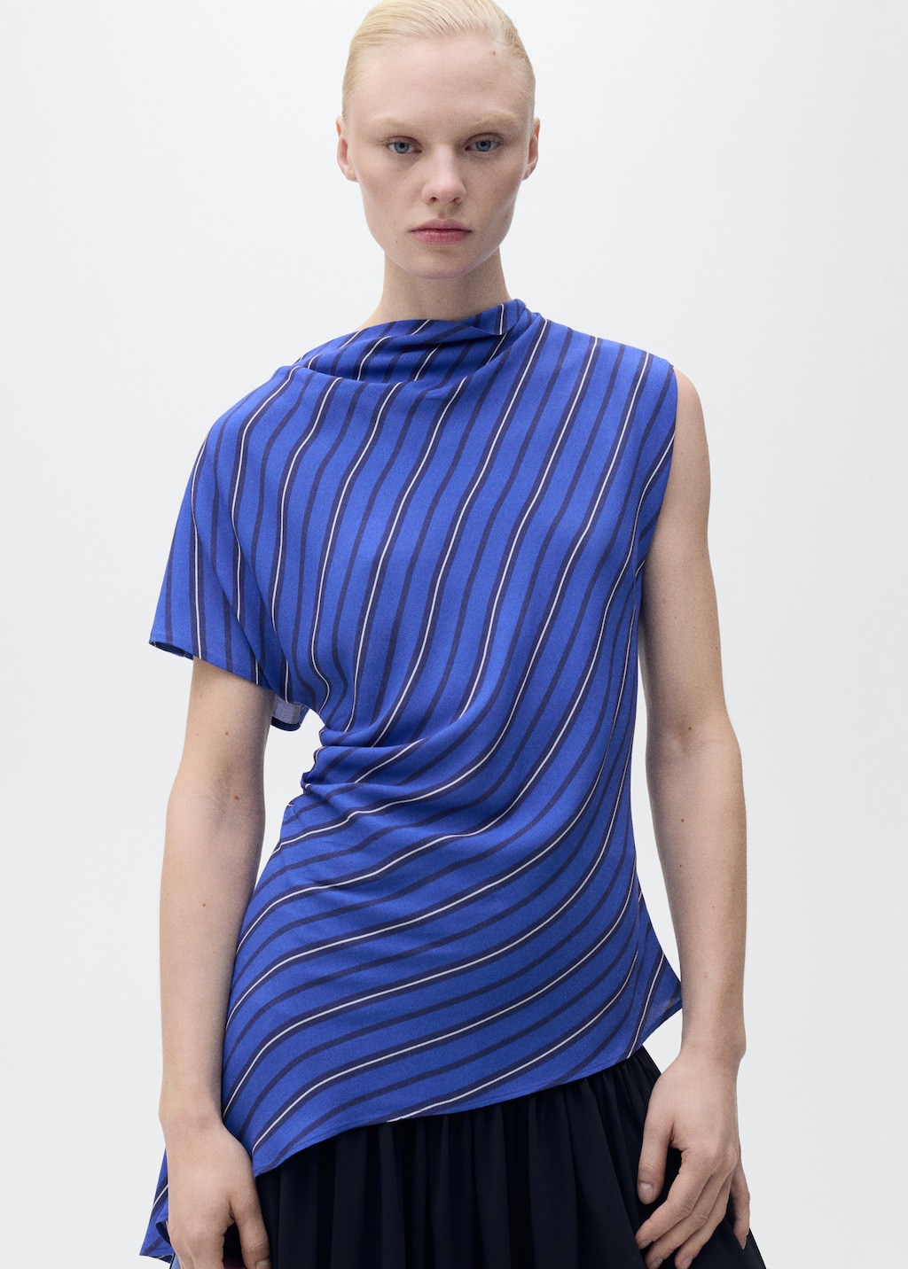 Blusa asimétrica rayas