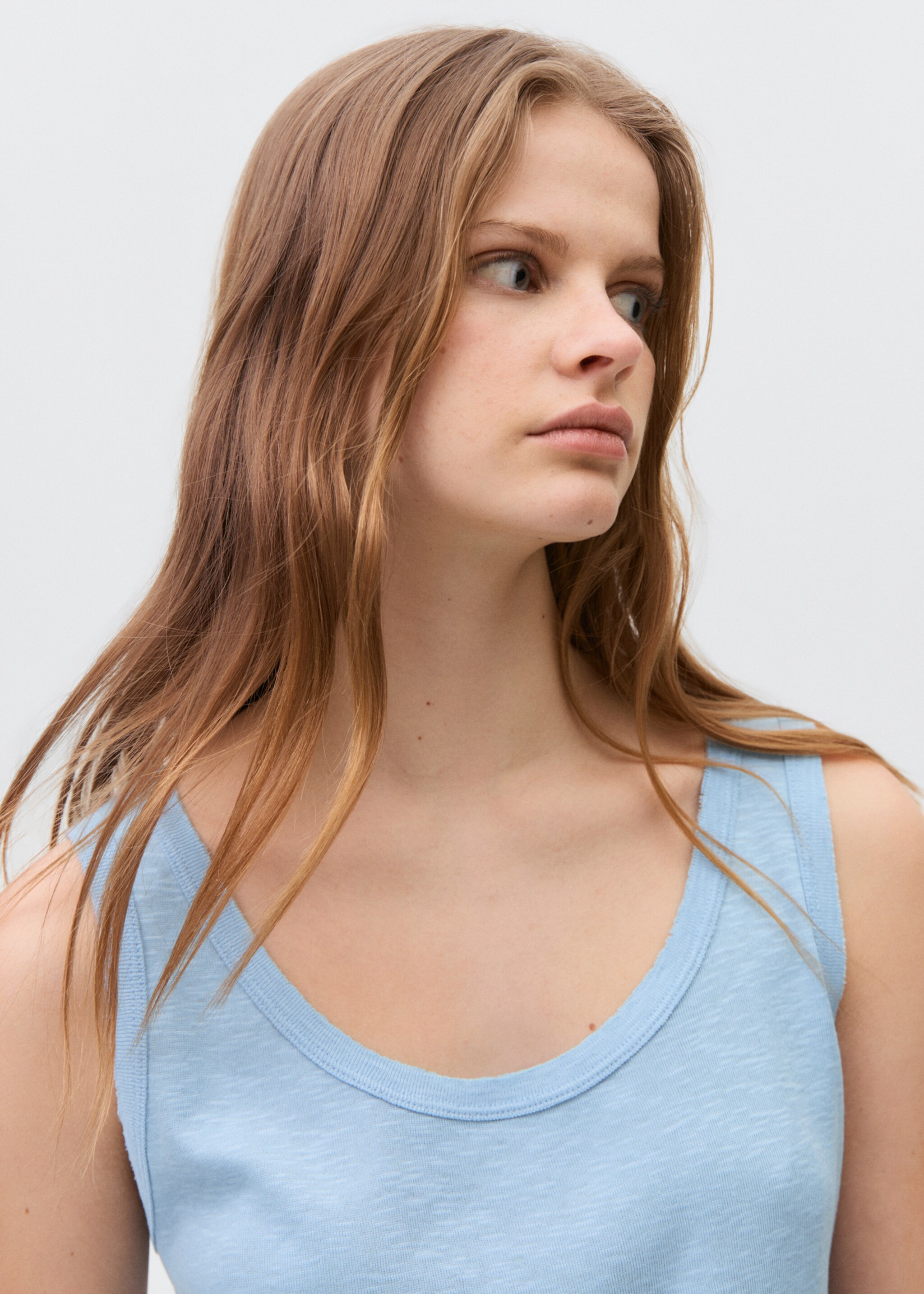 Cotton sleeveless t-shirt - Details of the article 1