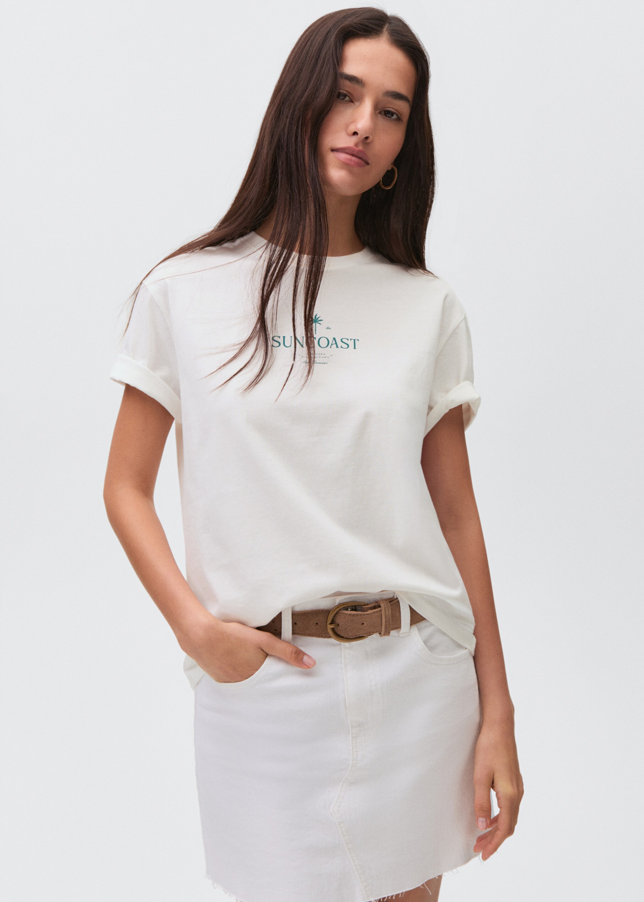 Kortärmad tryckt t-shirt - Bild av mittparti