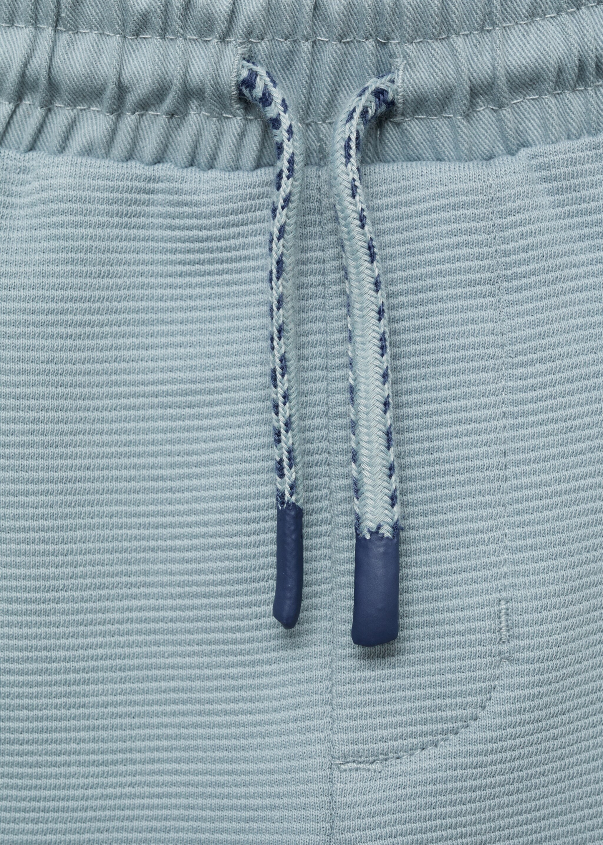 Elastic waist Bermuda shorts - Details of the article 8