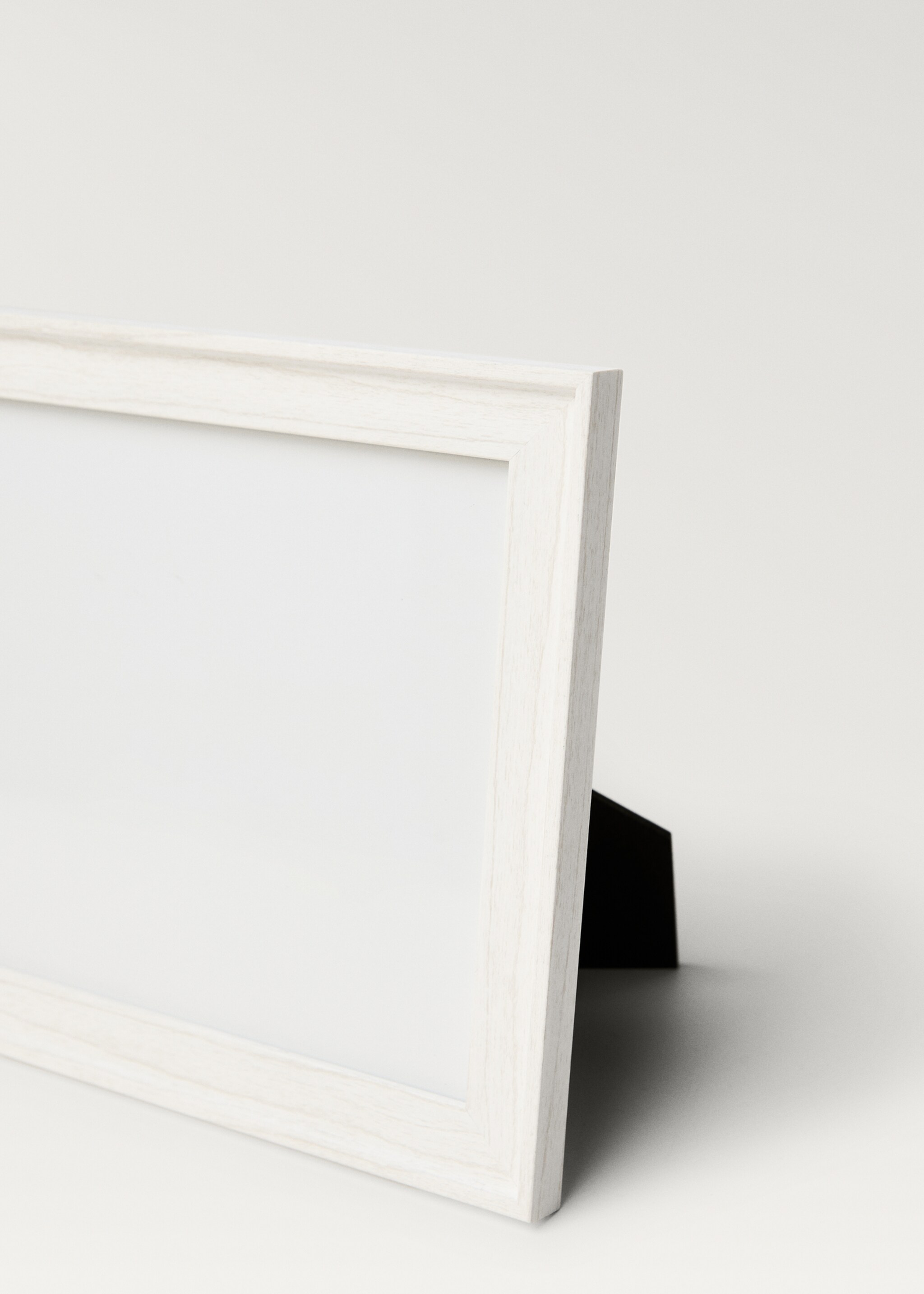 Medium wood-effect frame - Details of the article 2