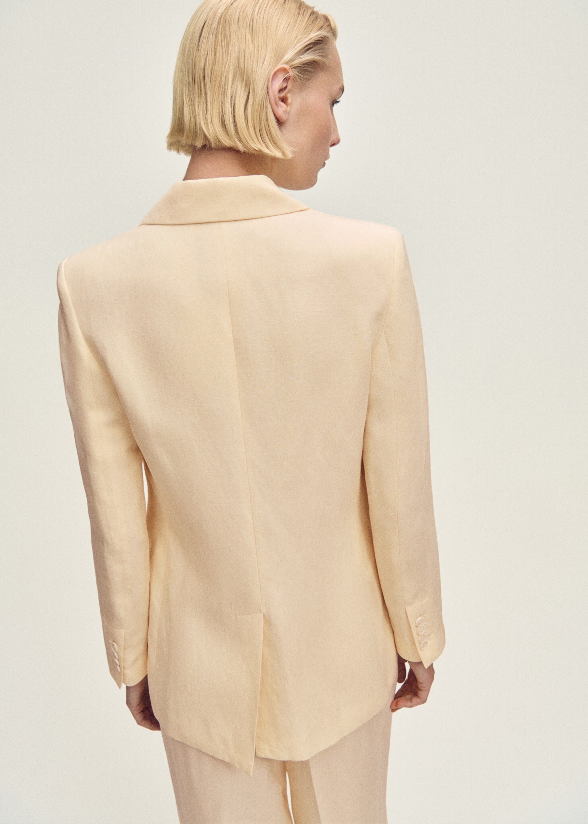 Blazer traje mezcla lino - Reverso del artículo