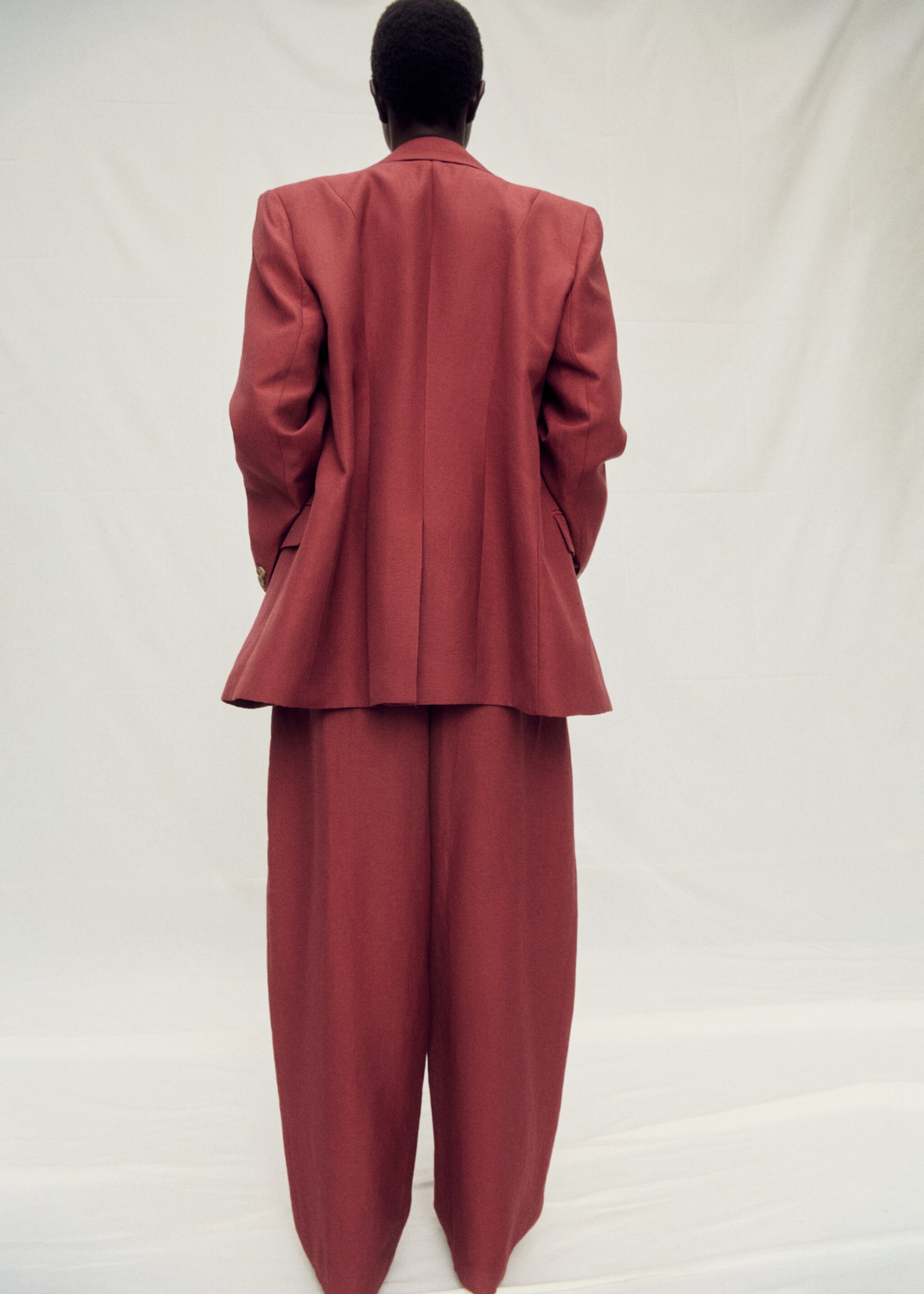 Linen-blend suit jacket - Reverse of the article
