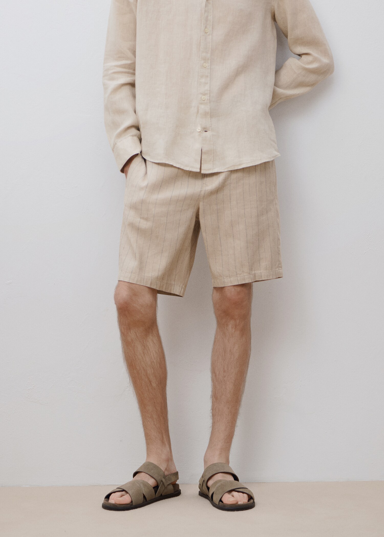 Striped linen-blend Bermuda shorts - Details of the article 5