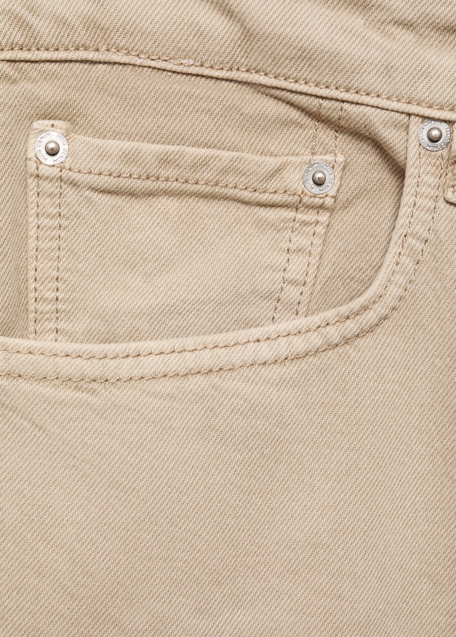 Denim bermuda shorts with washed effect - Details of the article 0