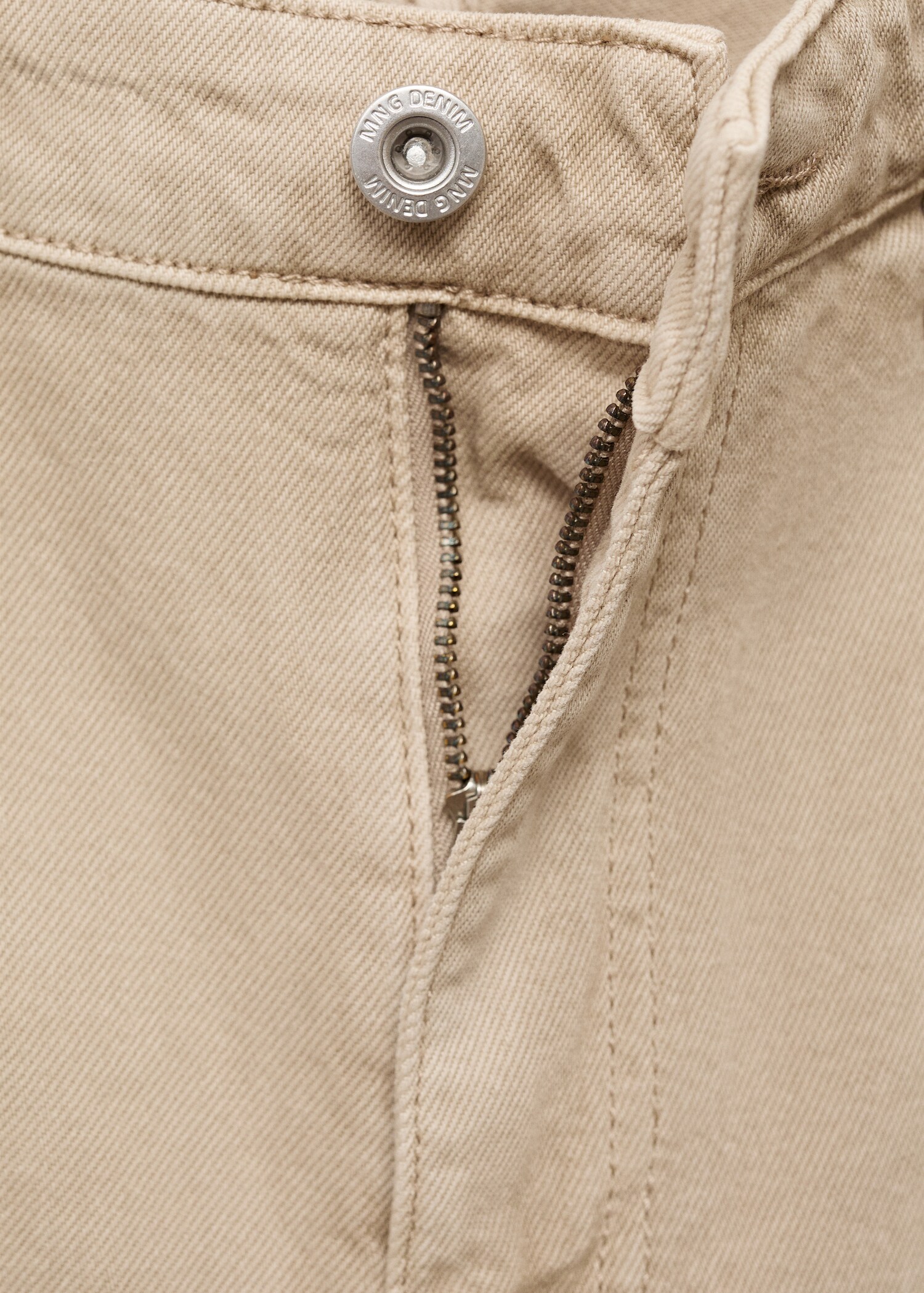 Denim bermuda shorts with washed effect - Details of the article 8