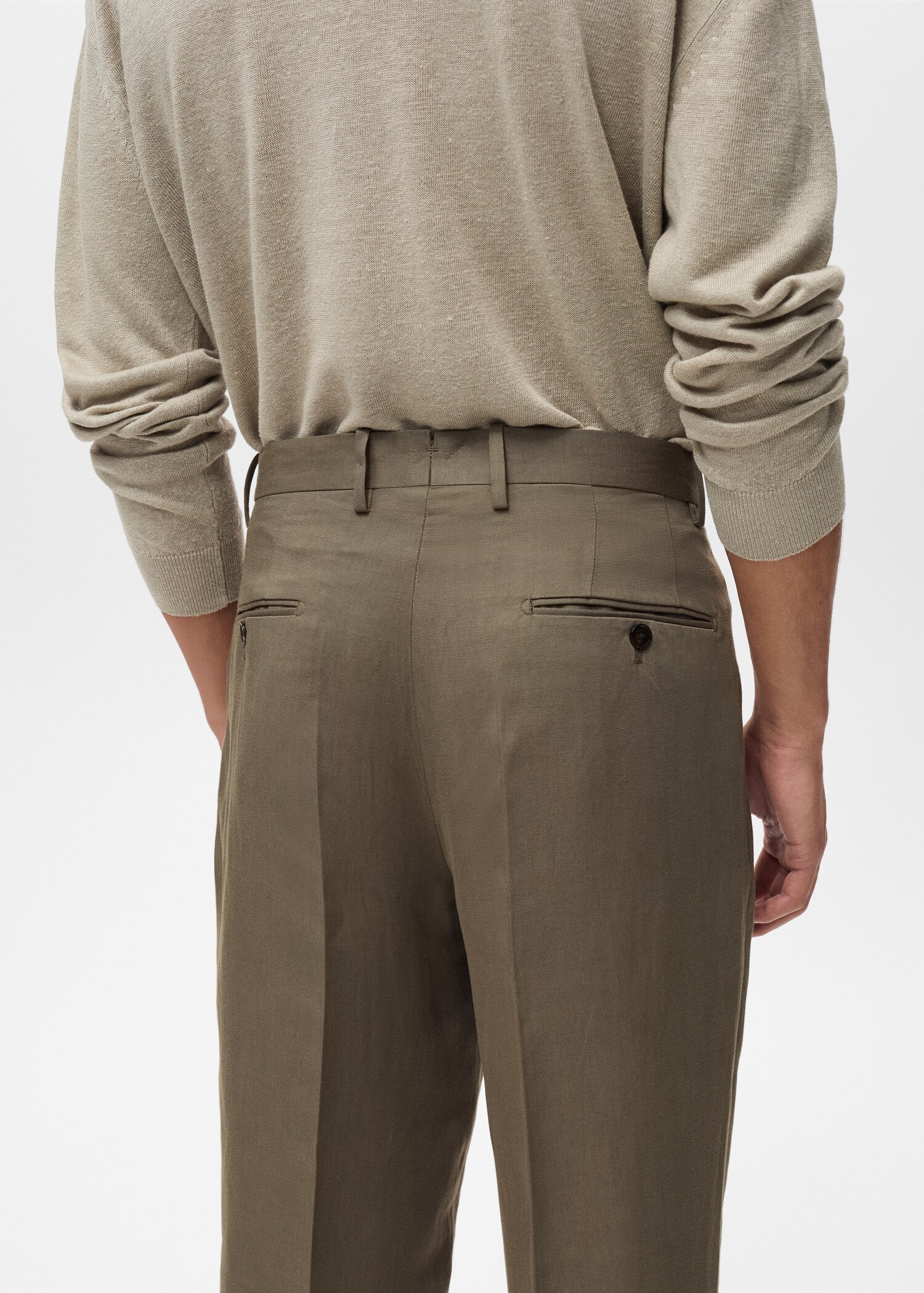 Slim-fit linen-blend pleated pants - Details of the article 6