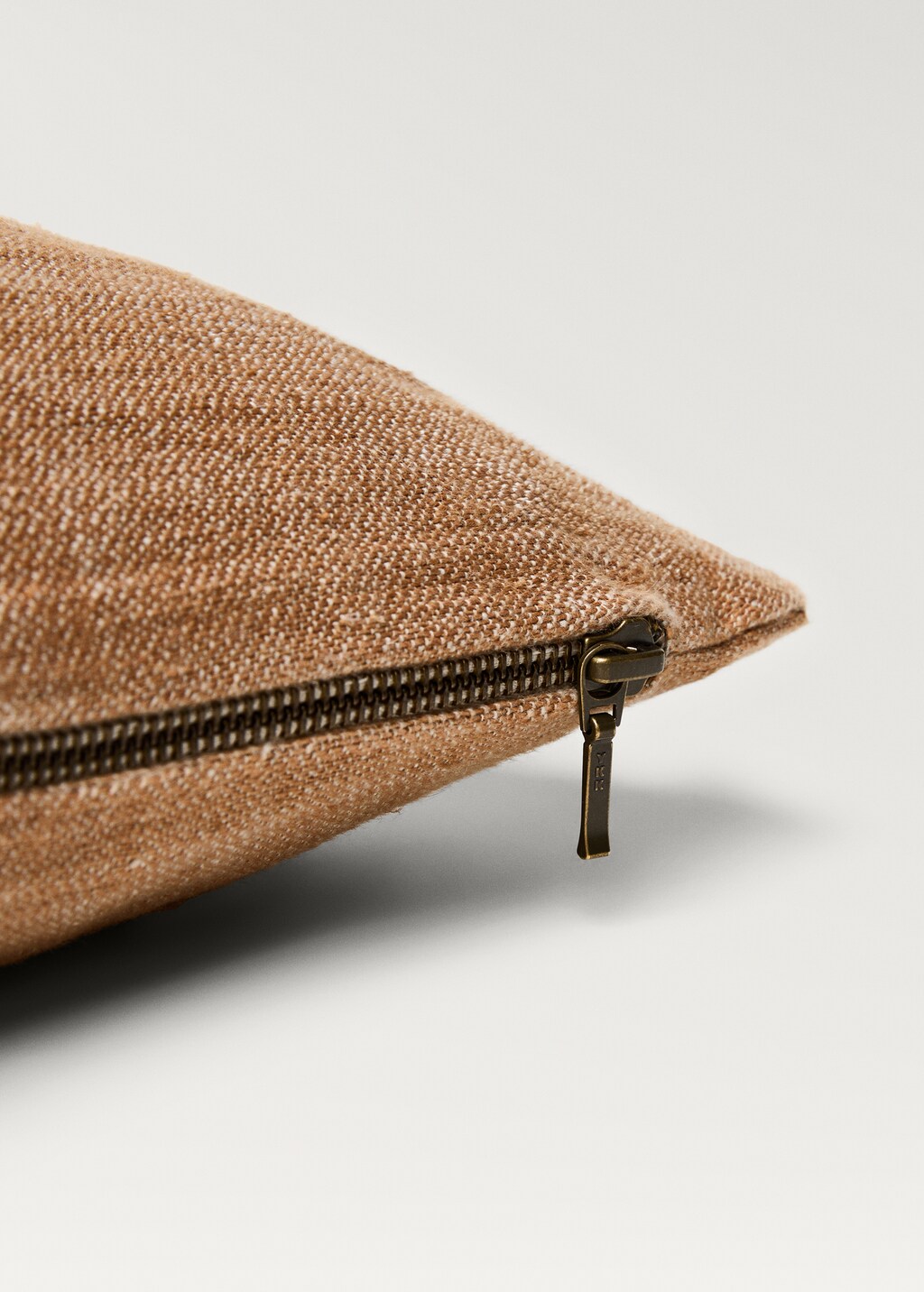 Linen woven striped cushion cover 30x50 cm