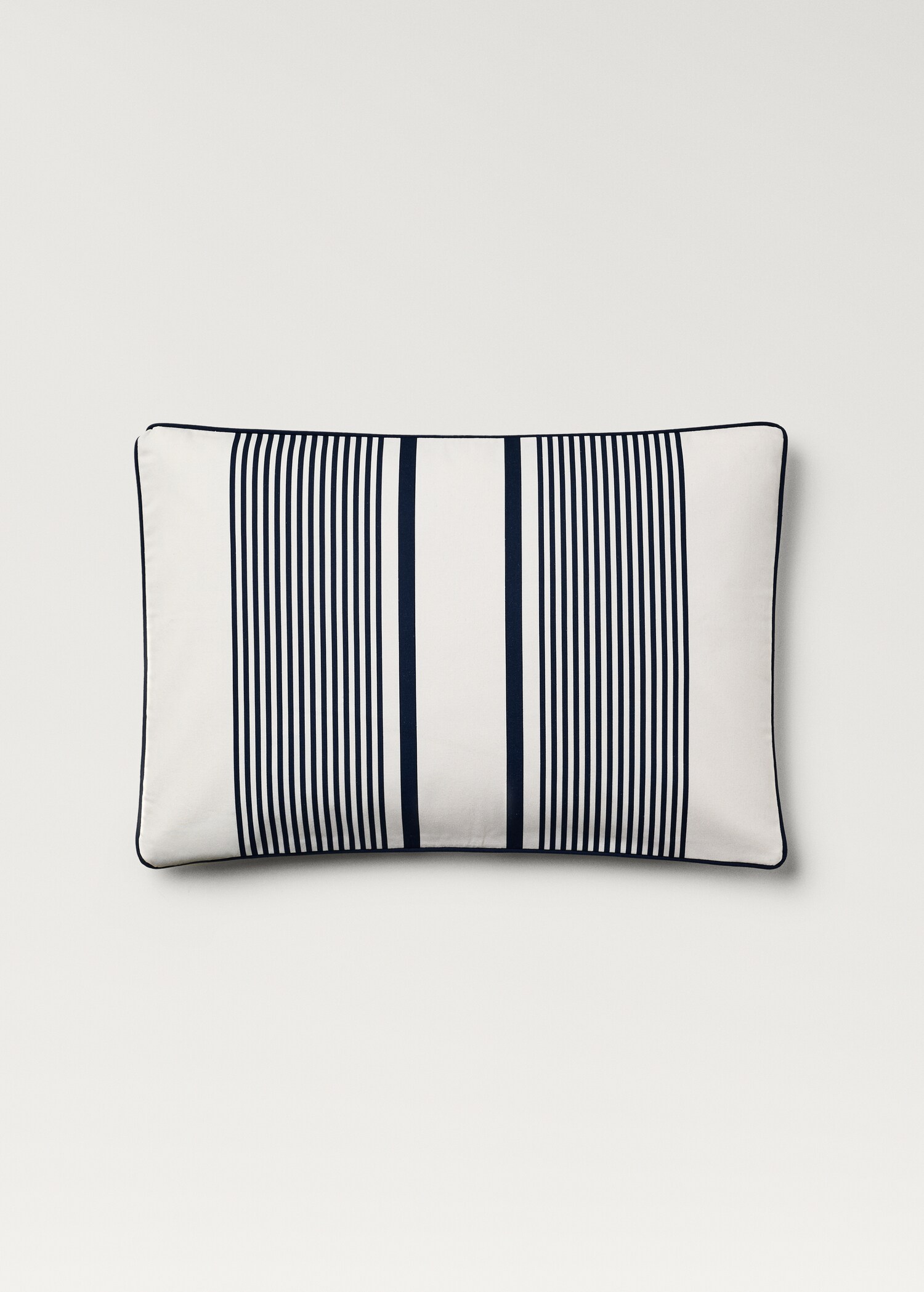 Housse de coussin imperméable multi-rayures 40x60 cm - Article sans modèle