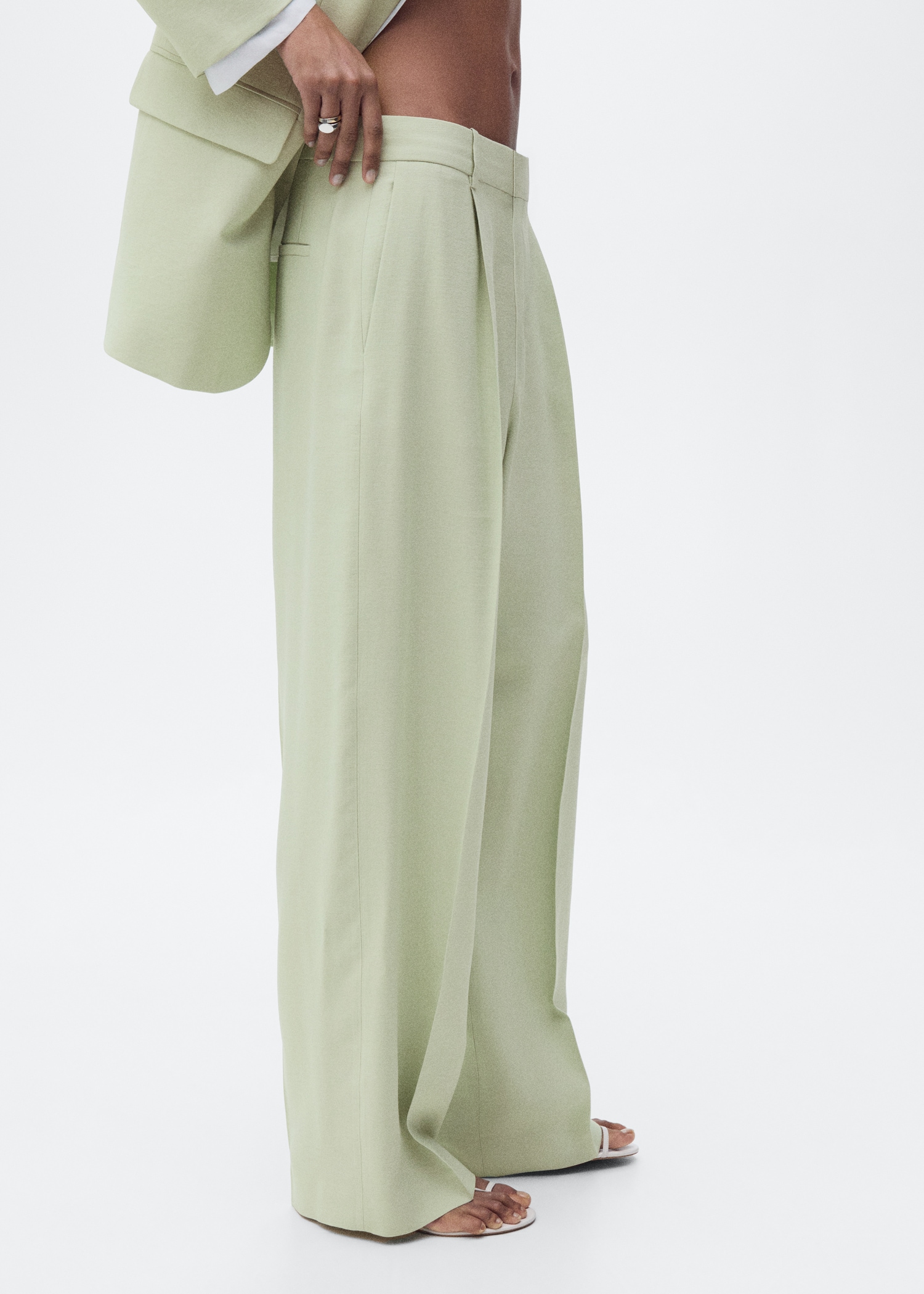 Straight-fit suit trousers