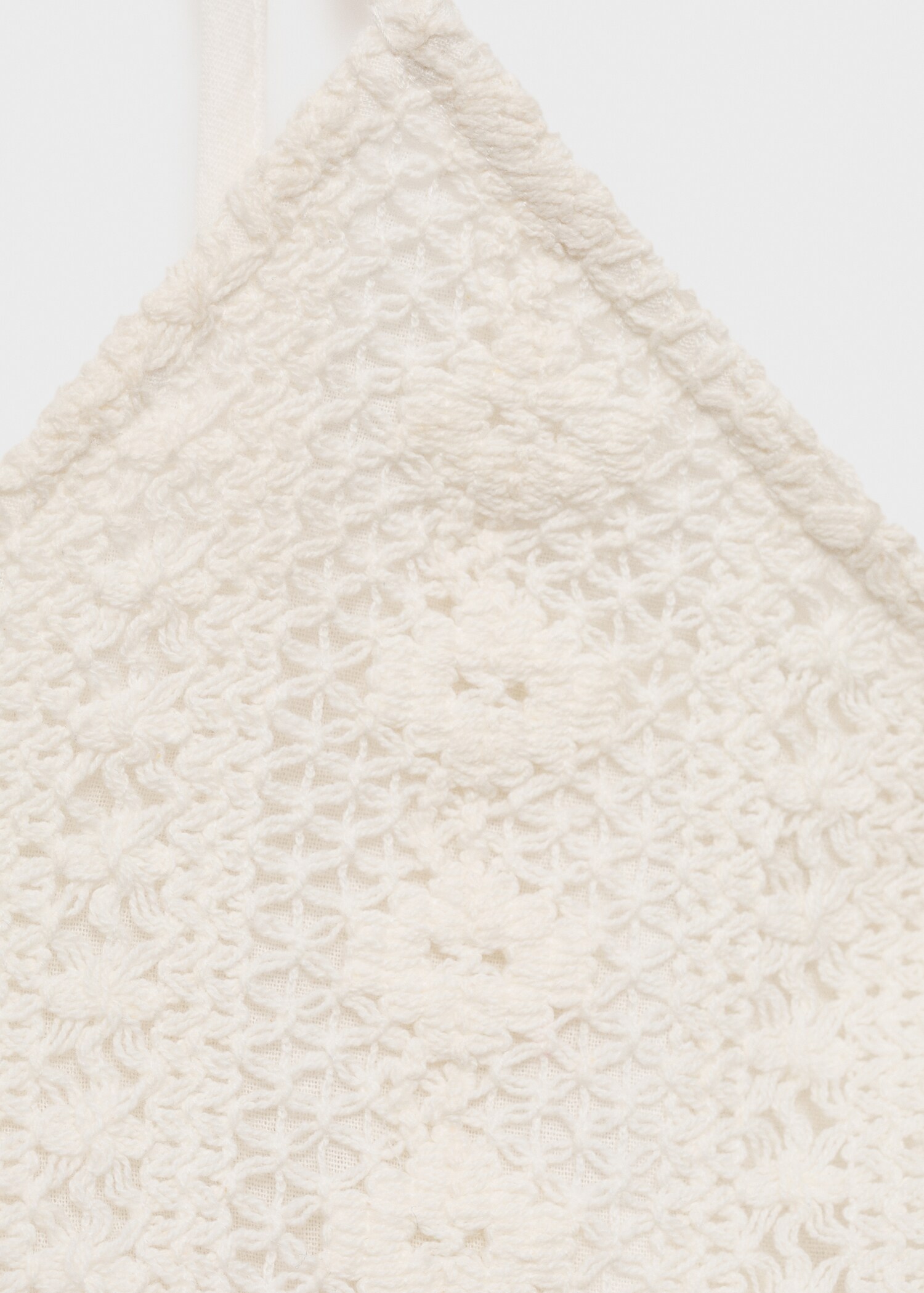 Crochet top with straps - Details of the article 8