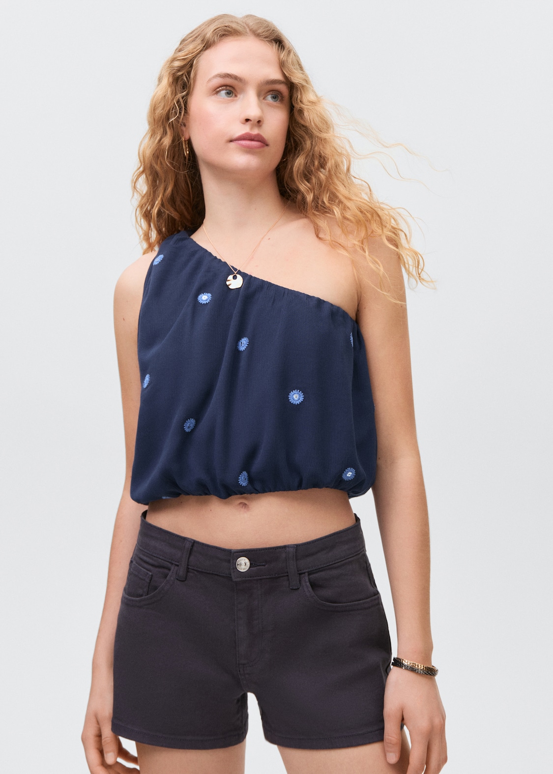 Asymmetrical top with embroidered panel - Teen | MANGO United Kingdom